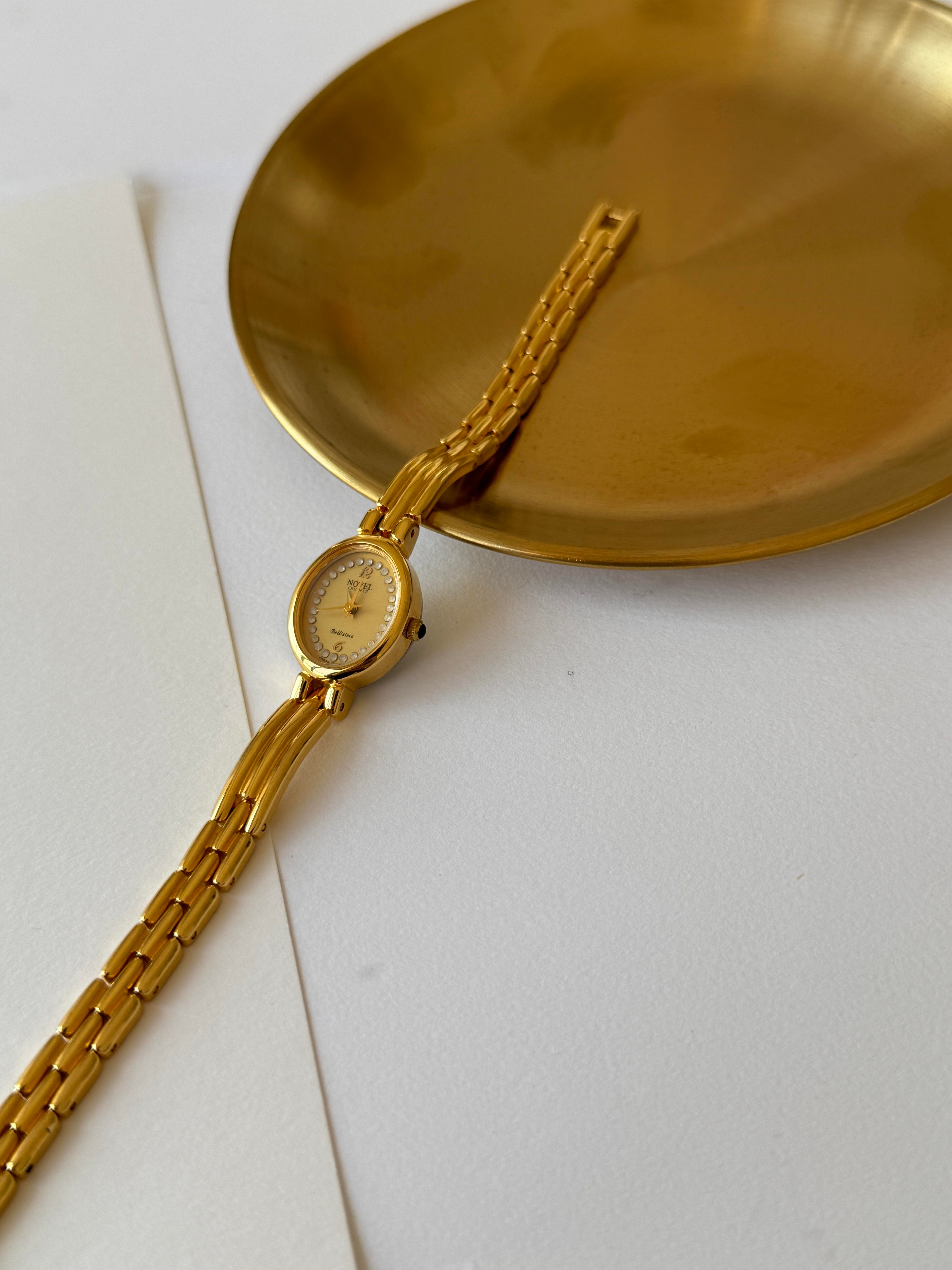 NOVEL Quartz 24K Gold Plated Vintage Kol Saati