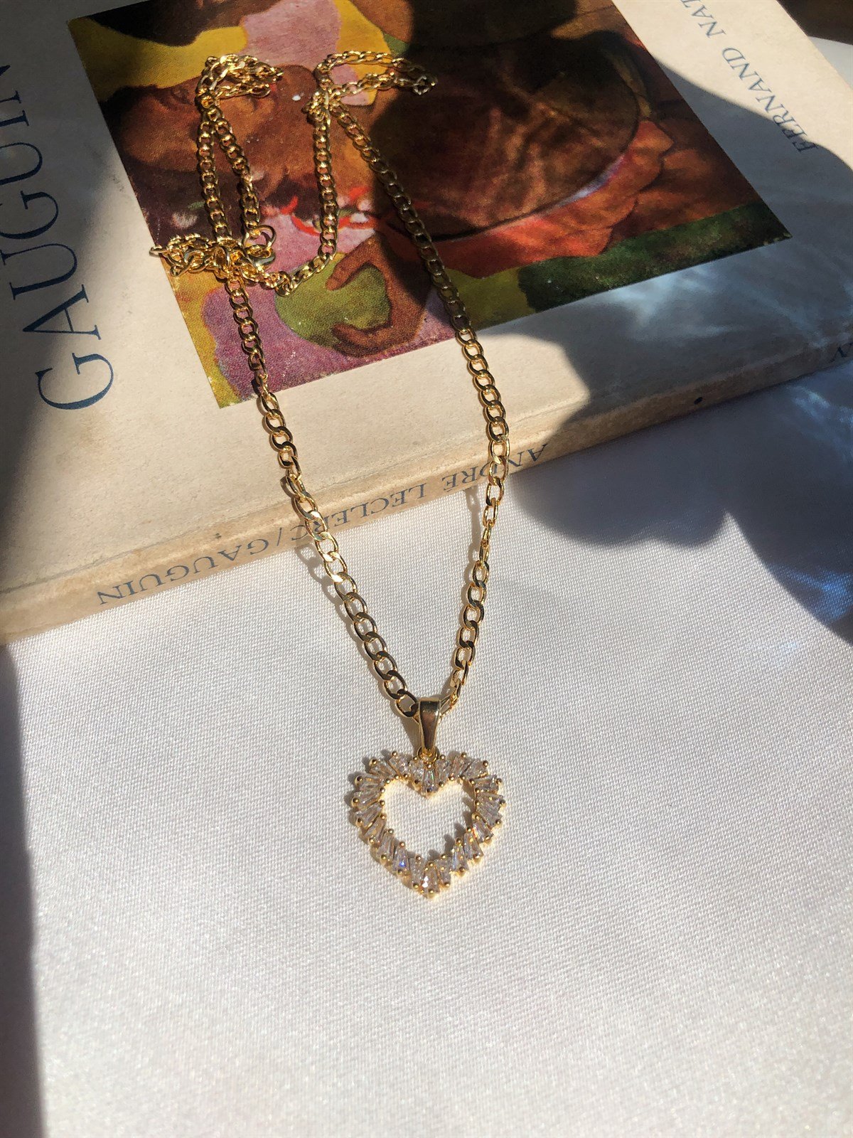 Zirkon Taşlı Kalp Kolye