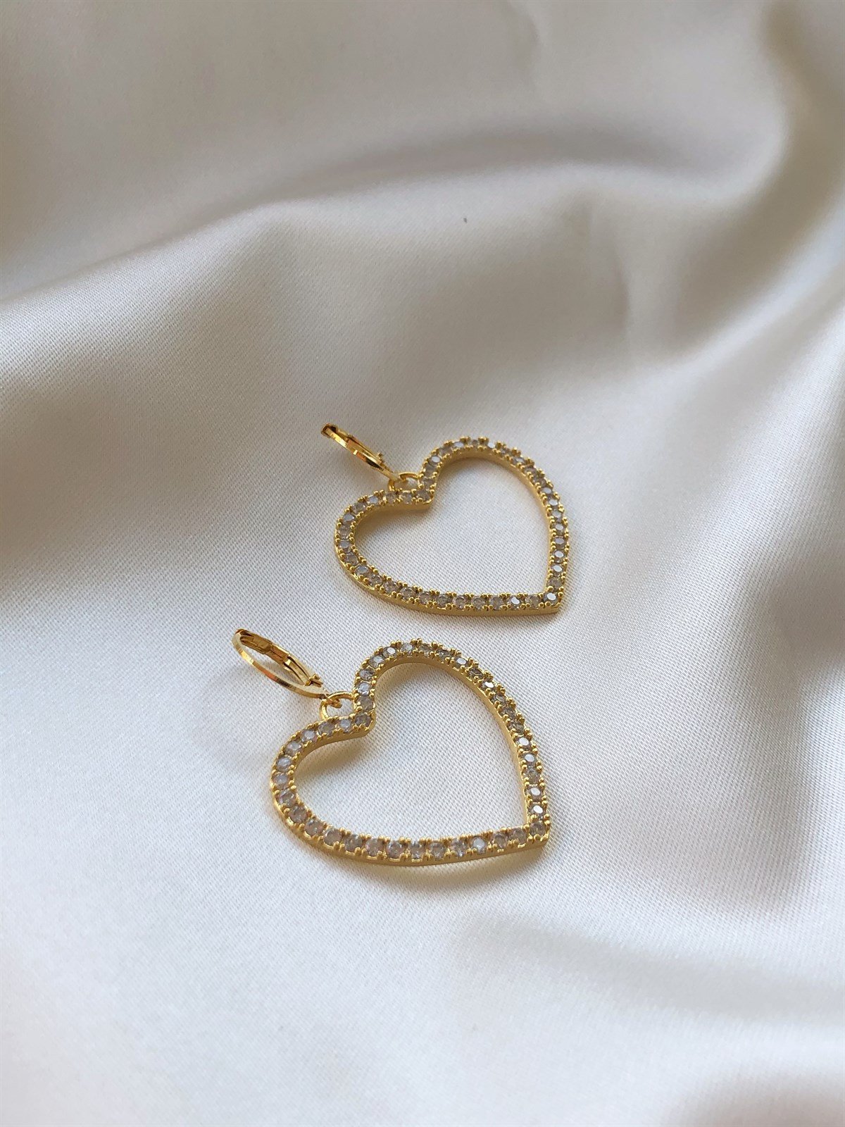 Zirkon Taşlı Kalp Küpe