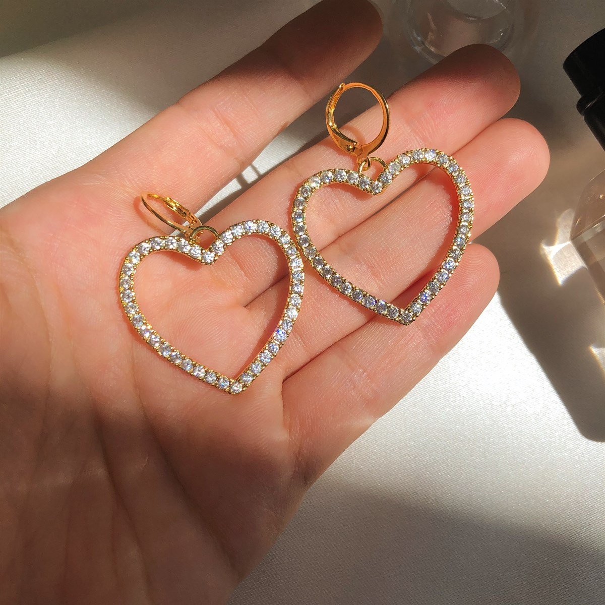 Zirkon Taşlı Kalp Küpe