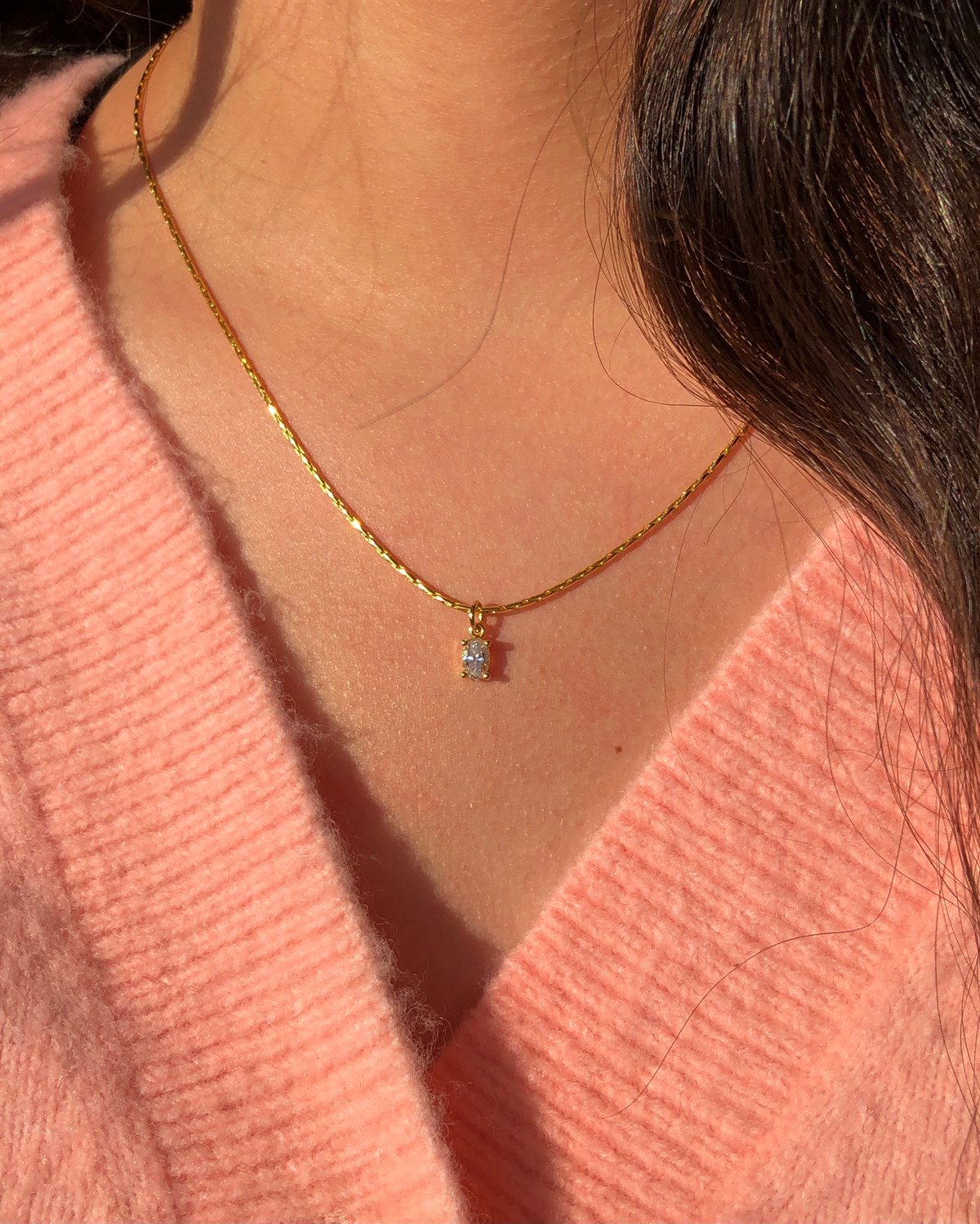 Zirkon Taşlı Minimal Taşlı Kolye