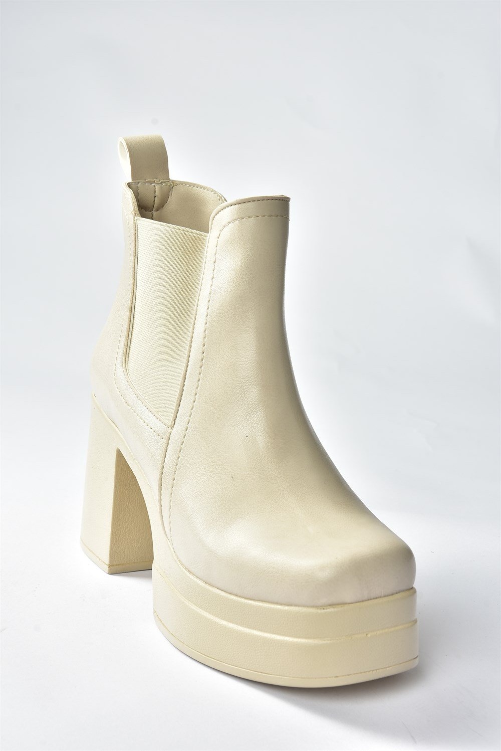 Bej  Kalın Tabanlı Kadın Bot N996620009