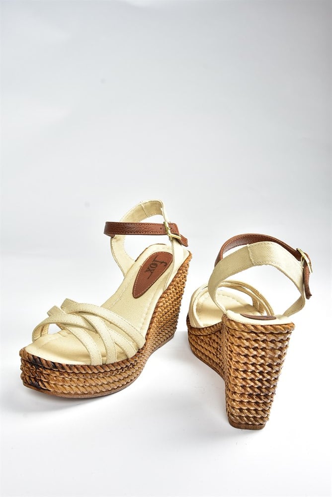 Bej Keten Dolgu Topuklu Kadın Ayakkabı K674194105