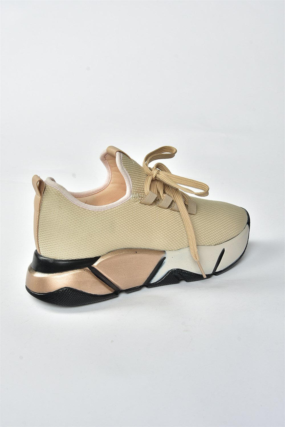 Bej/Bronz Kumaş Kalın Tabanlı Kadın Spor Ayakkabı M848440004