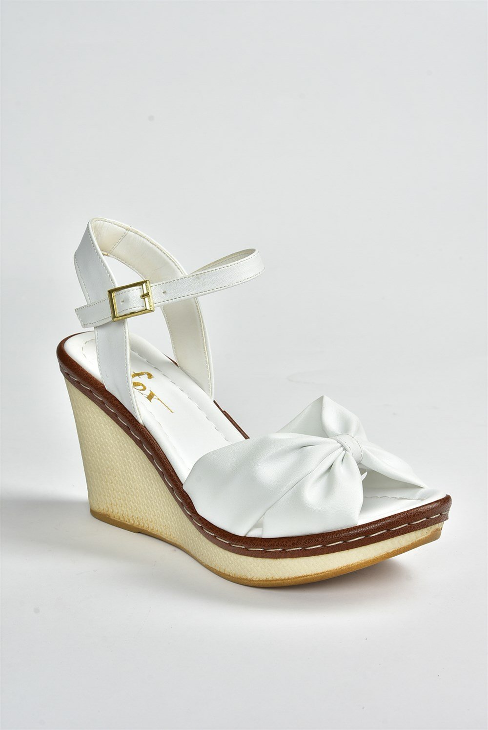 Beyaz Dolgu Topuklu Kadın Ayakkabı M674040409