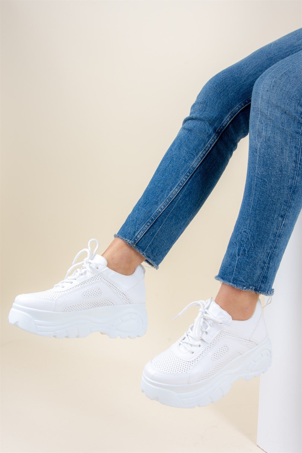 Beyaz Kadın Sneakers F267014409