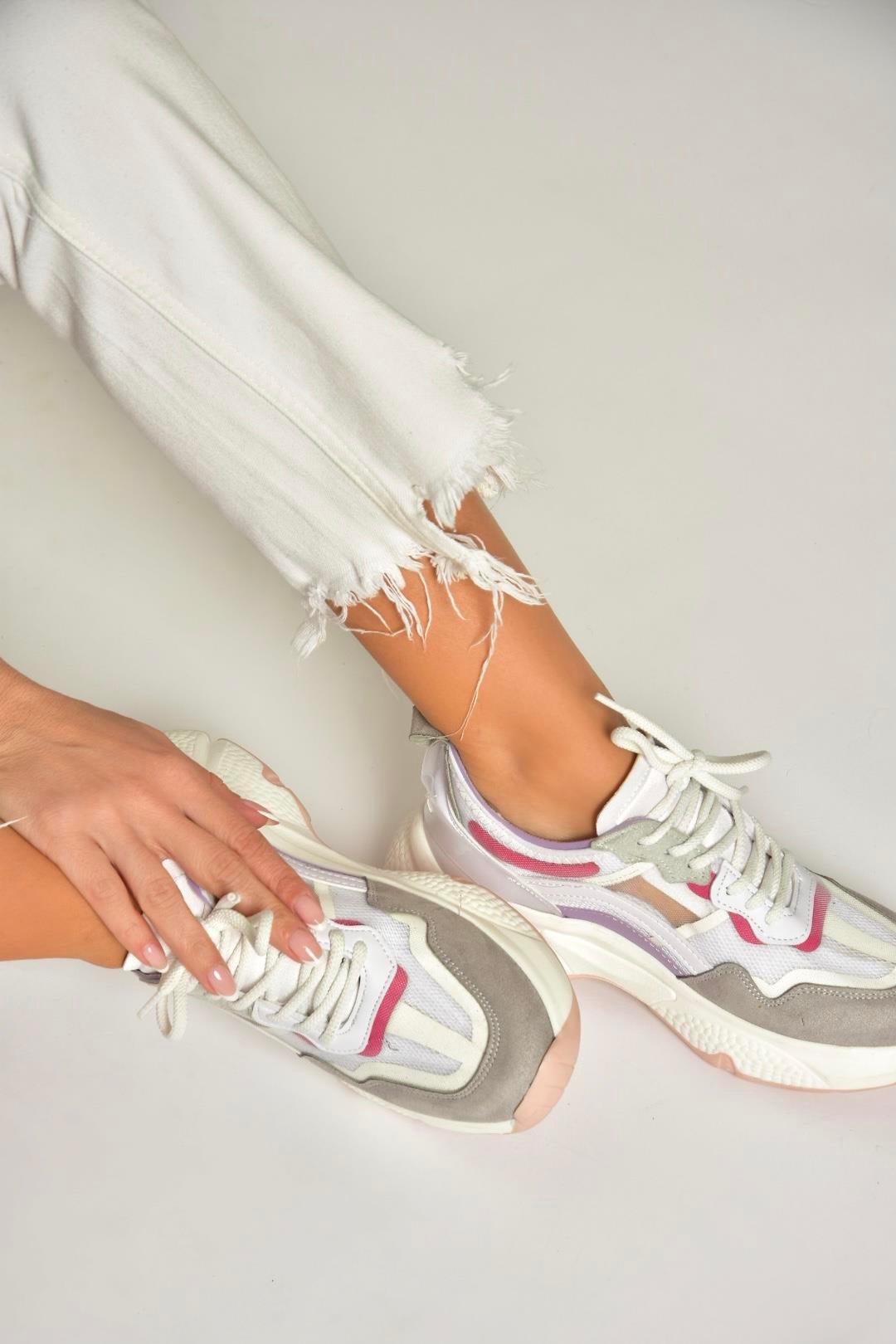 Beyaz/Lila Kalın Tabanlı Spor Ayakkabı Sneakers