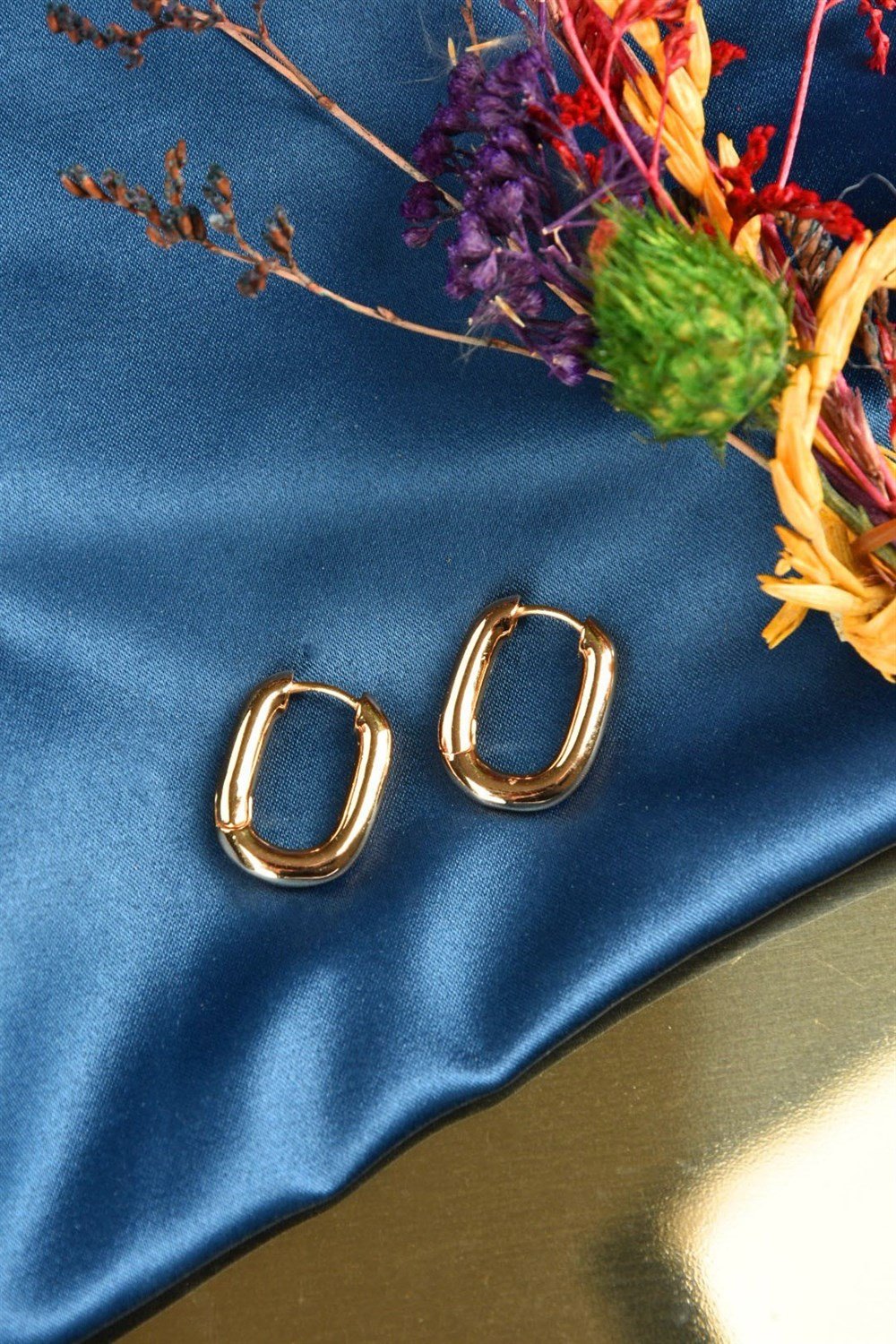 Dikdörtgen Altın Küpe KA041066