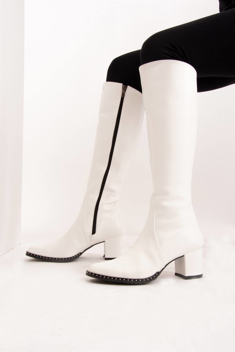 Fox Shoes Beyaz Kadın Çizme C654652709