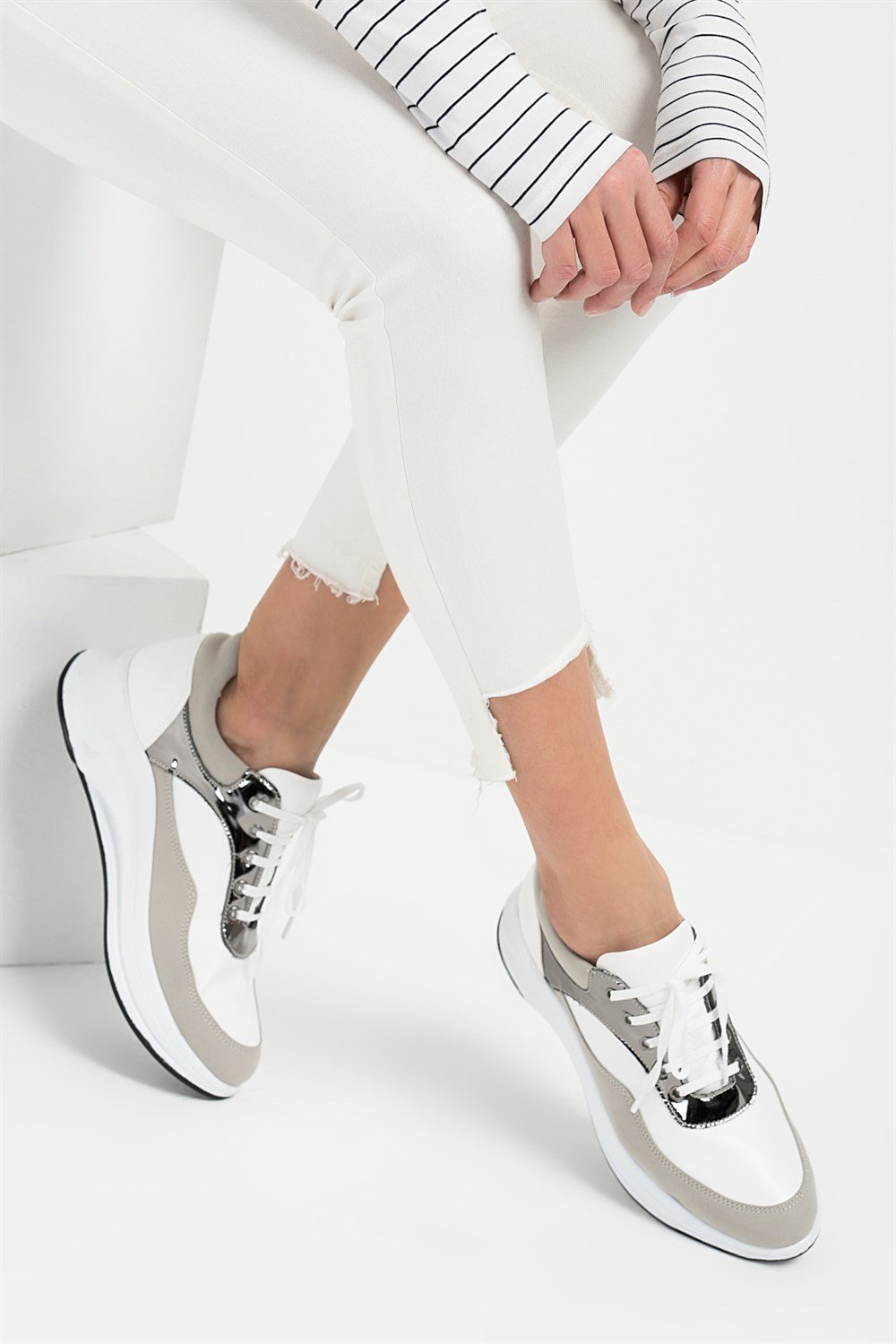 Fox Shoes Beyaz Kadın Sneakers D288048609
