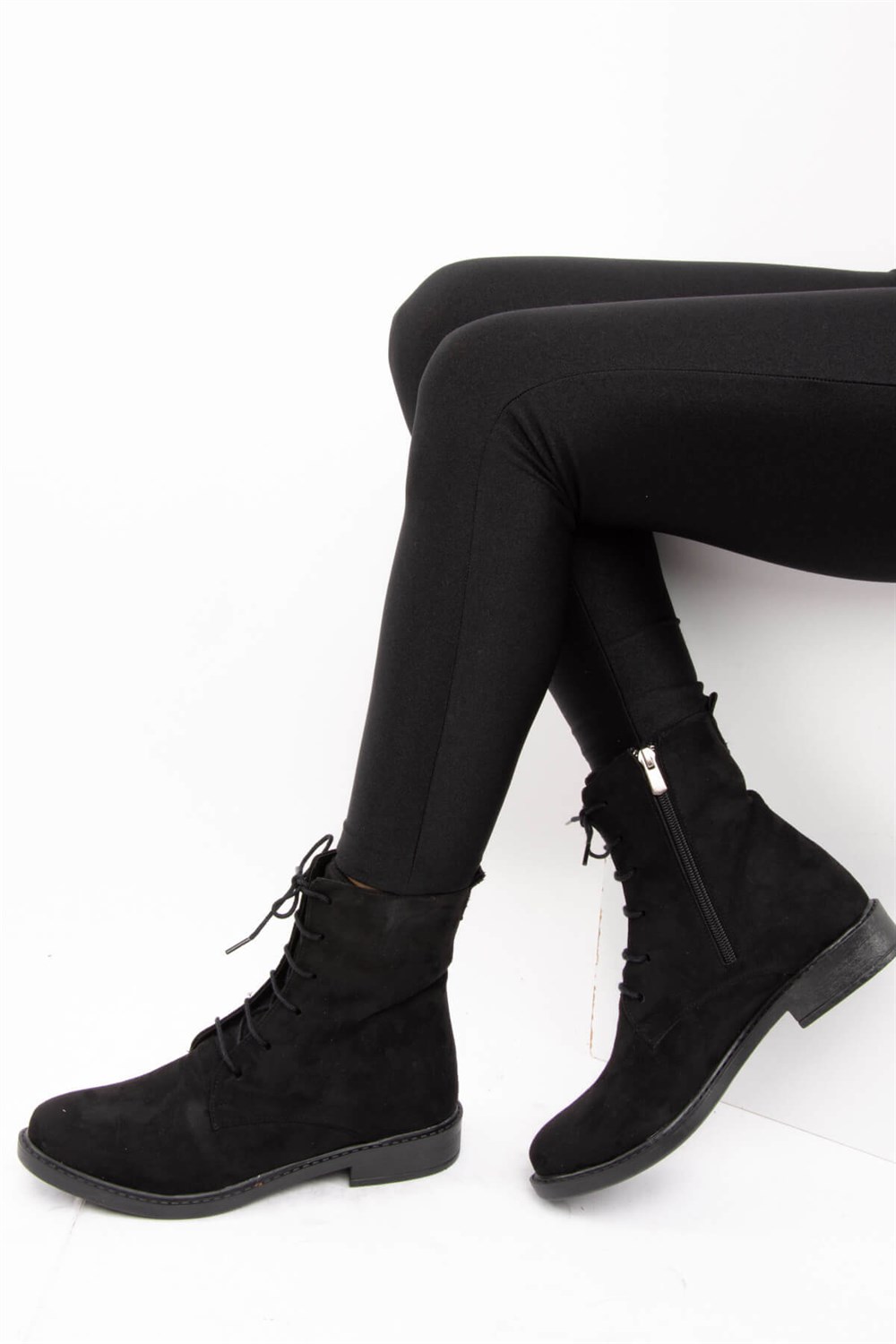 Fox Shoes Siyah Süet Kadın Bot E425011602