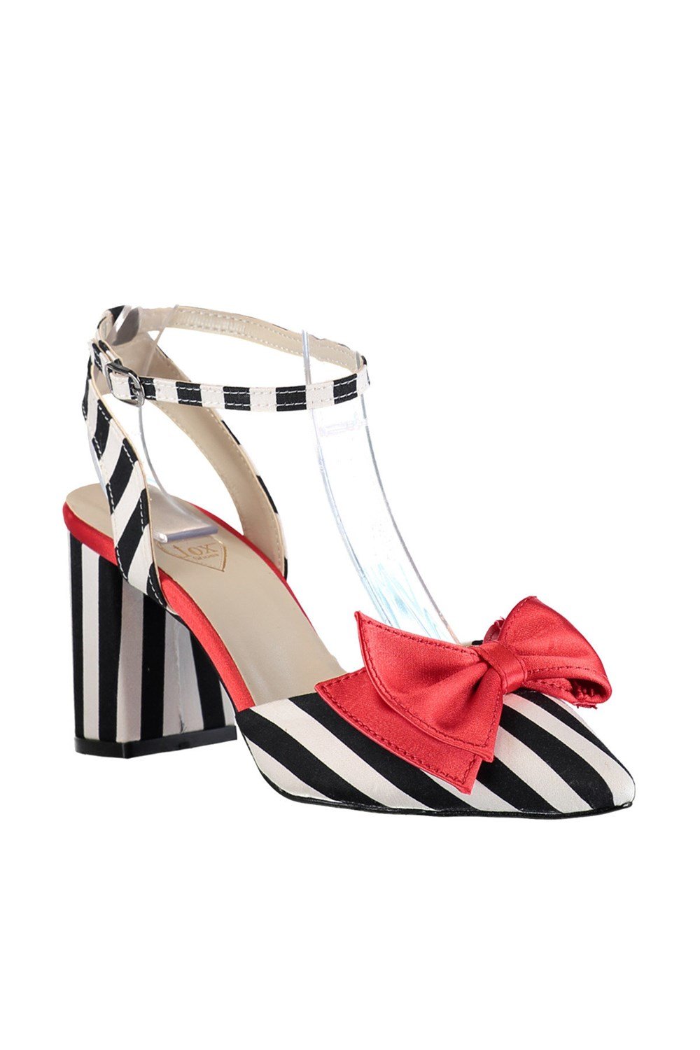 Fox Shoes Siyah/Beyaz/Kırmızı Kadın Topuklu Ayakkabı D654070704