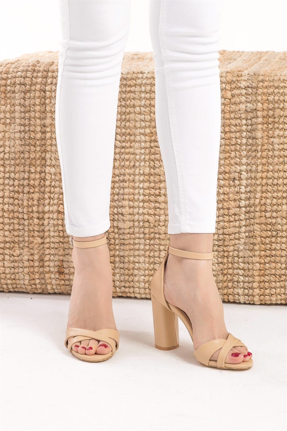 Fox Shoes Ten Kadın Topuklu Ayakkabı D922213709