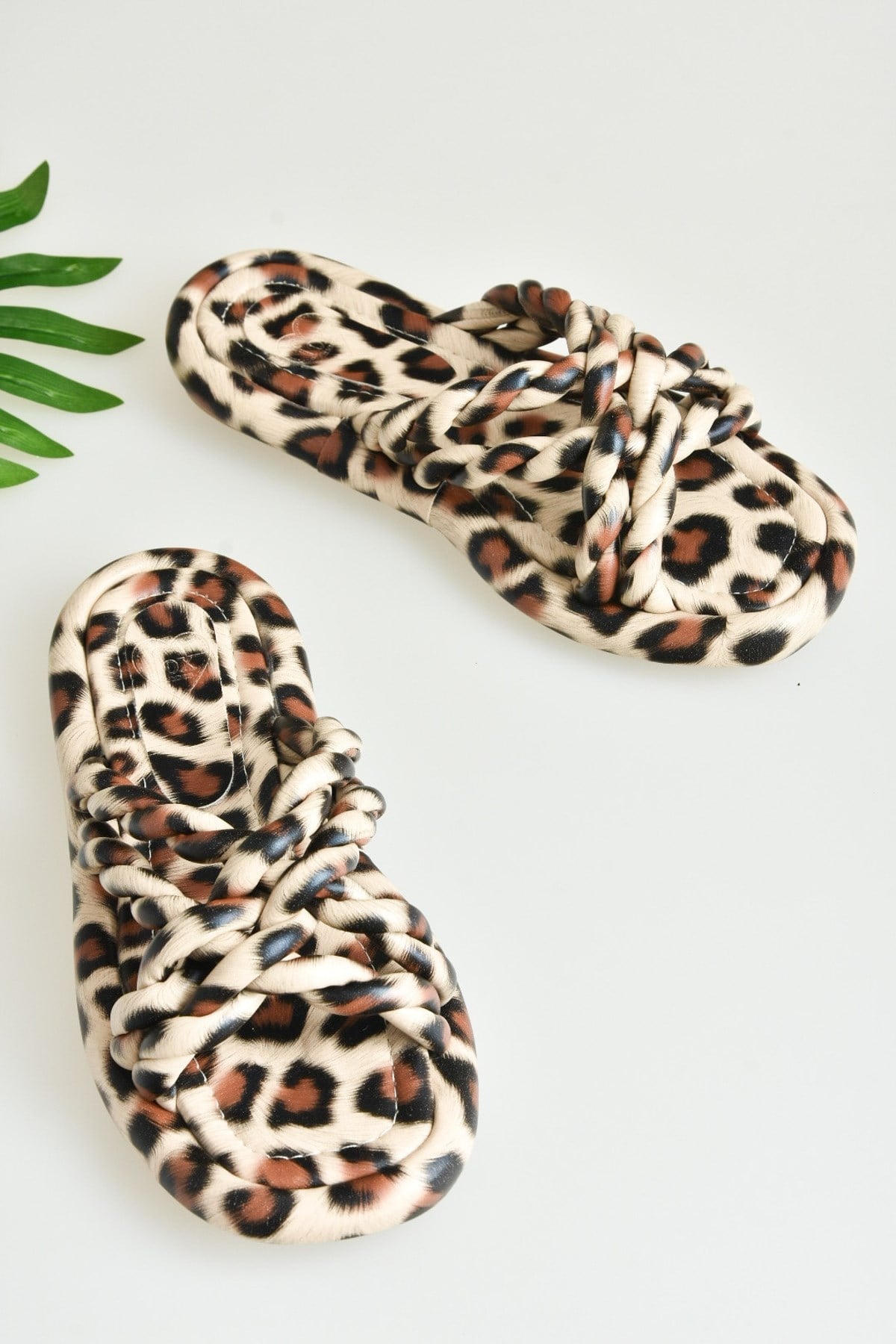 Leopar Kadın Terlik K848220509