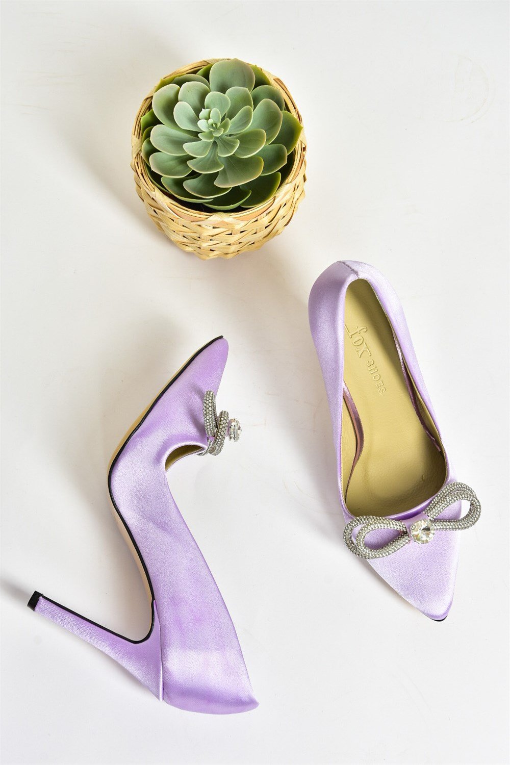 Lila  Saten Kumaş Taşlı Kadın Stiletto M253972004