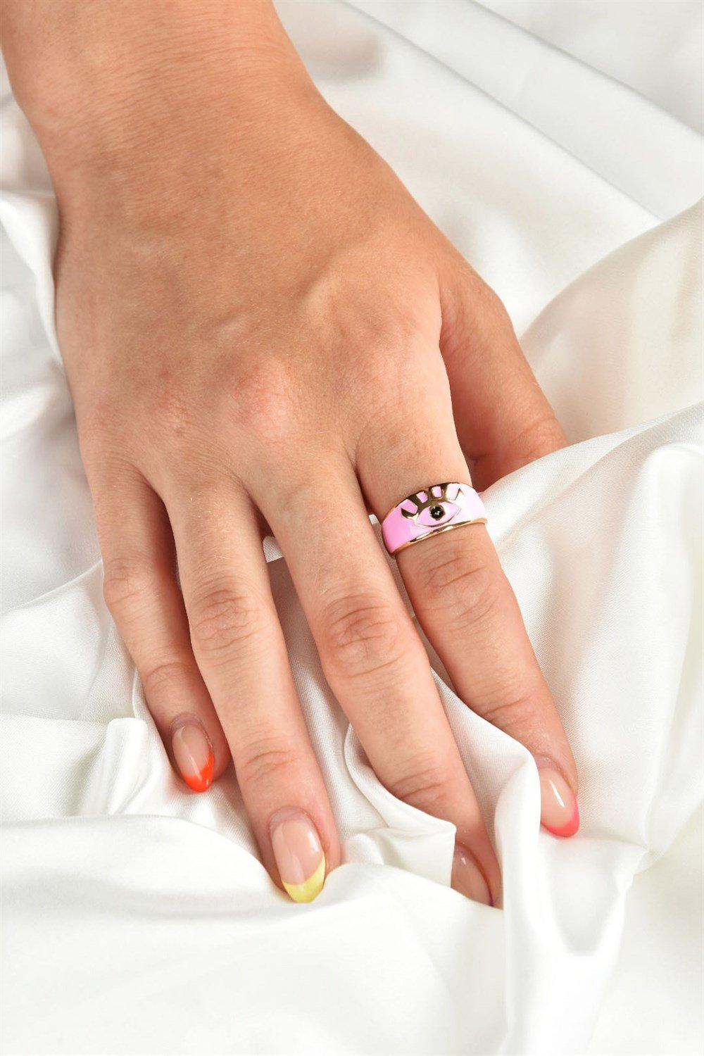 Mor Mineli Göz Detay Altın Yüzük KA041052