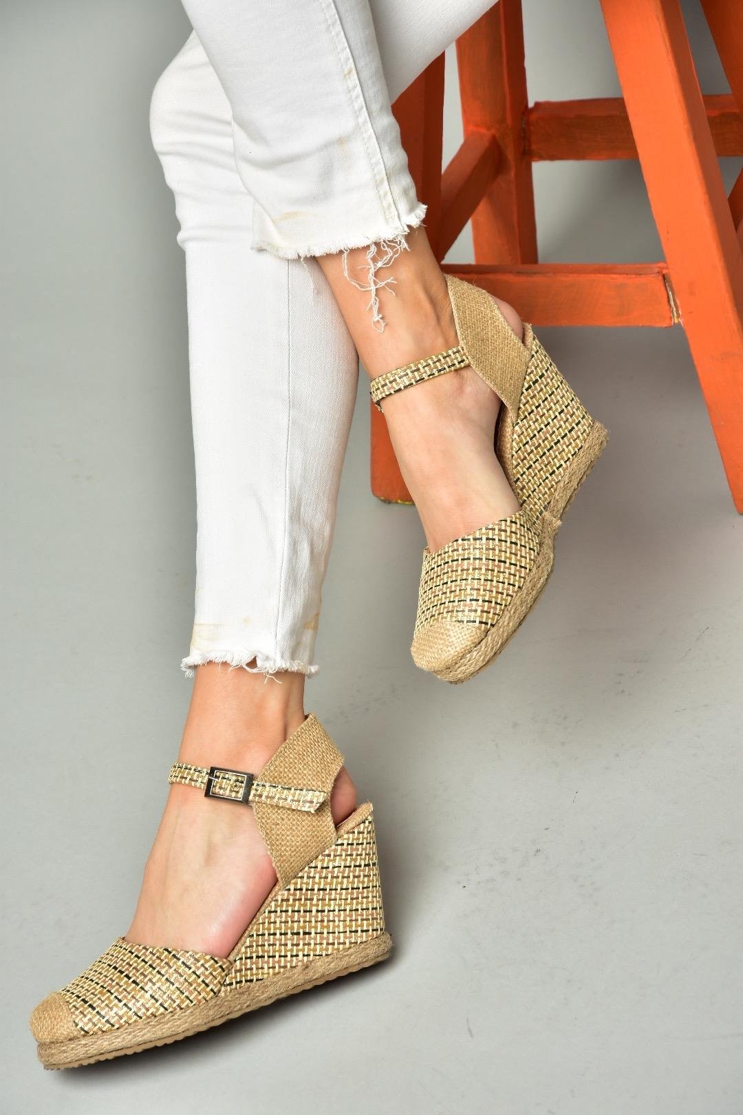 P241612004 Ten Kumaş Dolgu Topuklu Kadın Ayakkabı