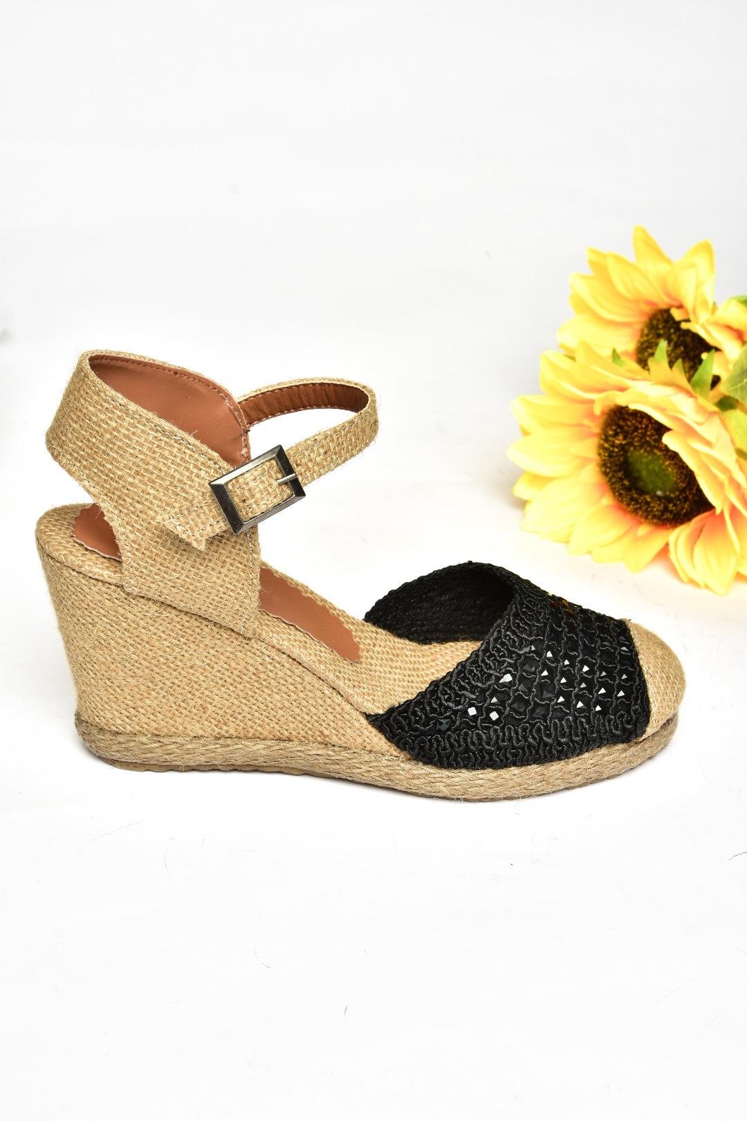 P241612040 Siyah Taşlı Dolgu Topuklu Kadın Ayakkabı