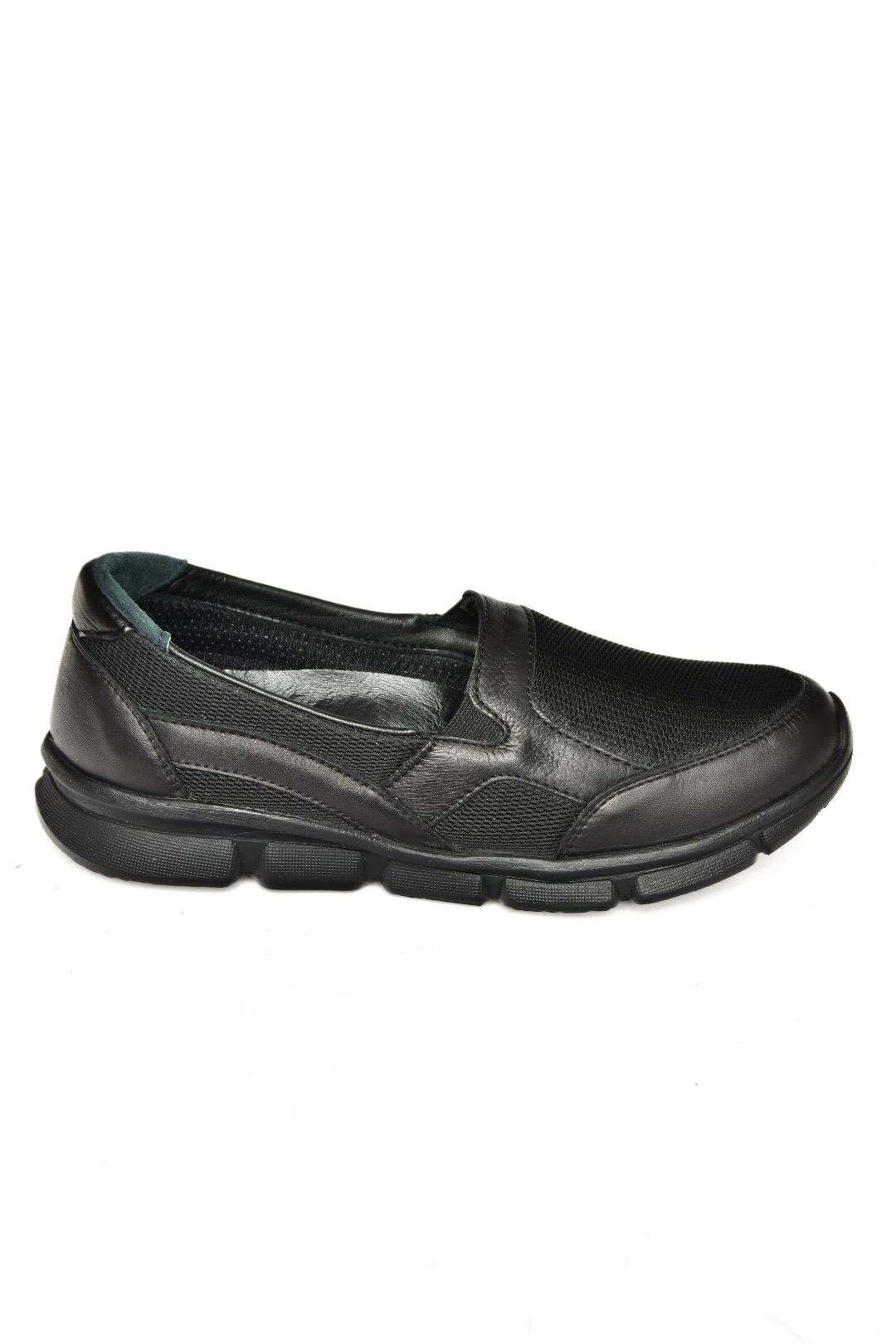 P555070303 Siyah Hakiki Deri Comfort Ortopedik Taban Kadın Ayakkabı