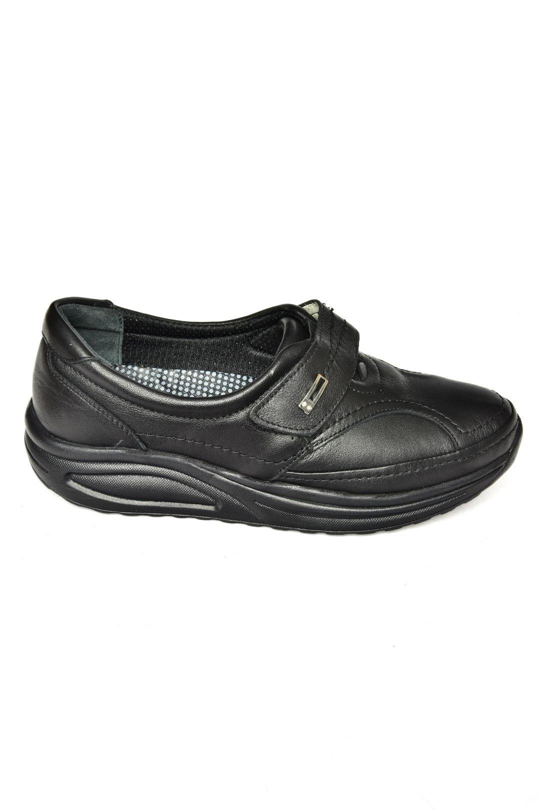 P555190503 Siyah Hakiki Deri Comfort Ortopedik Taban Kadın Ayakkabı