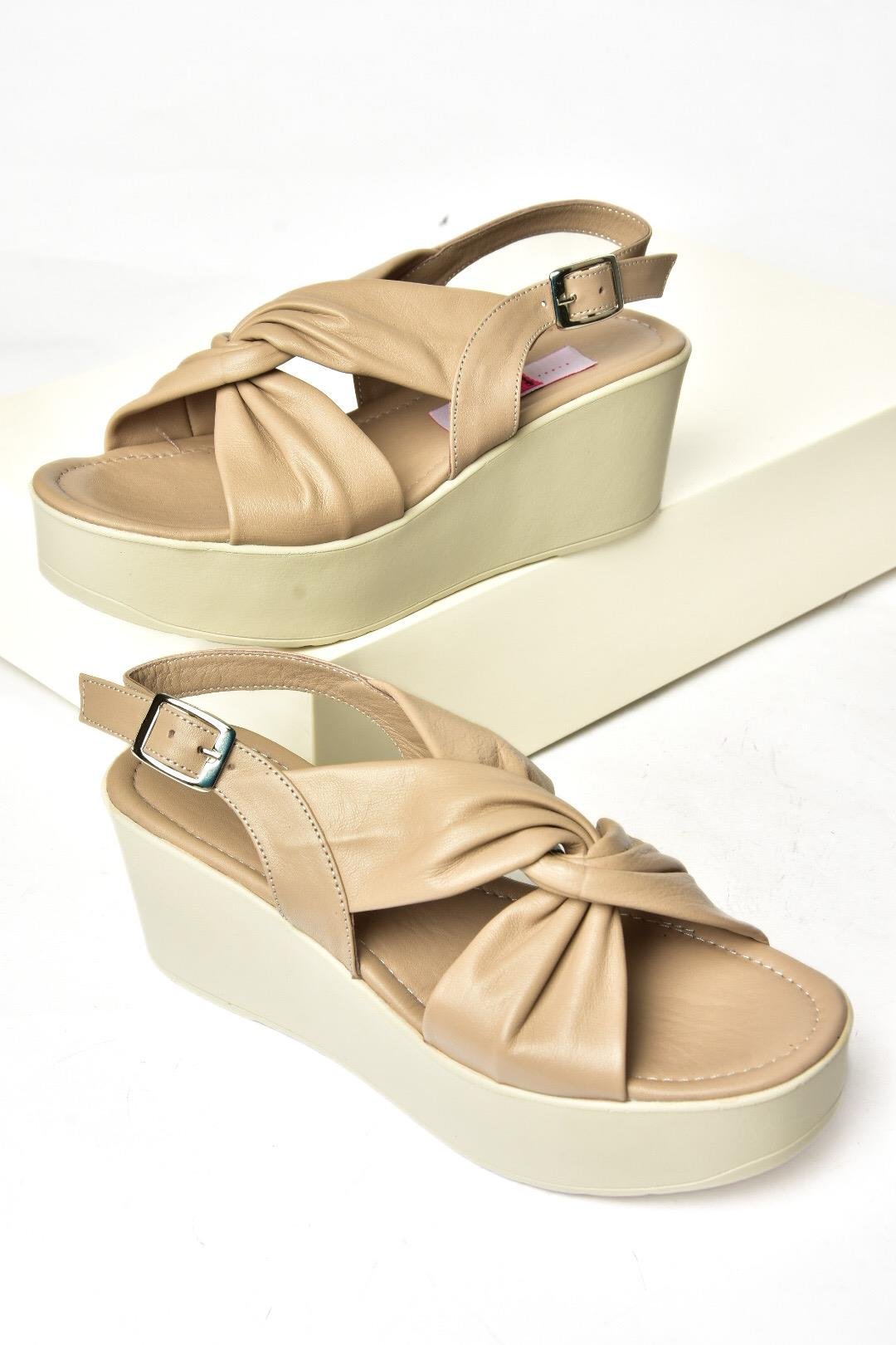 P555750803 Bej Hakiki Deri Comfort Ortopedik Taban Dolgu