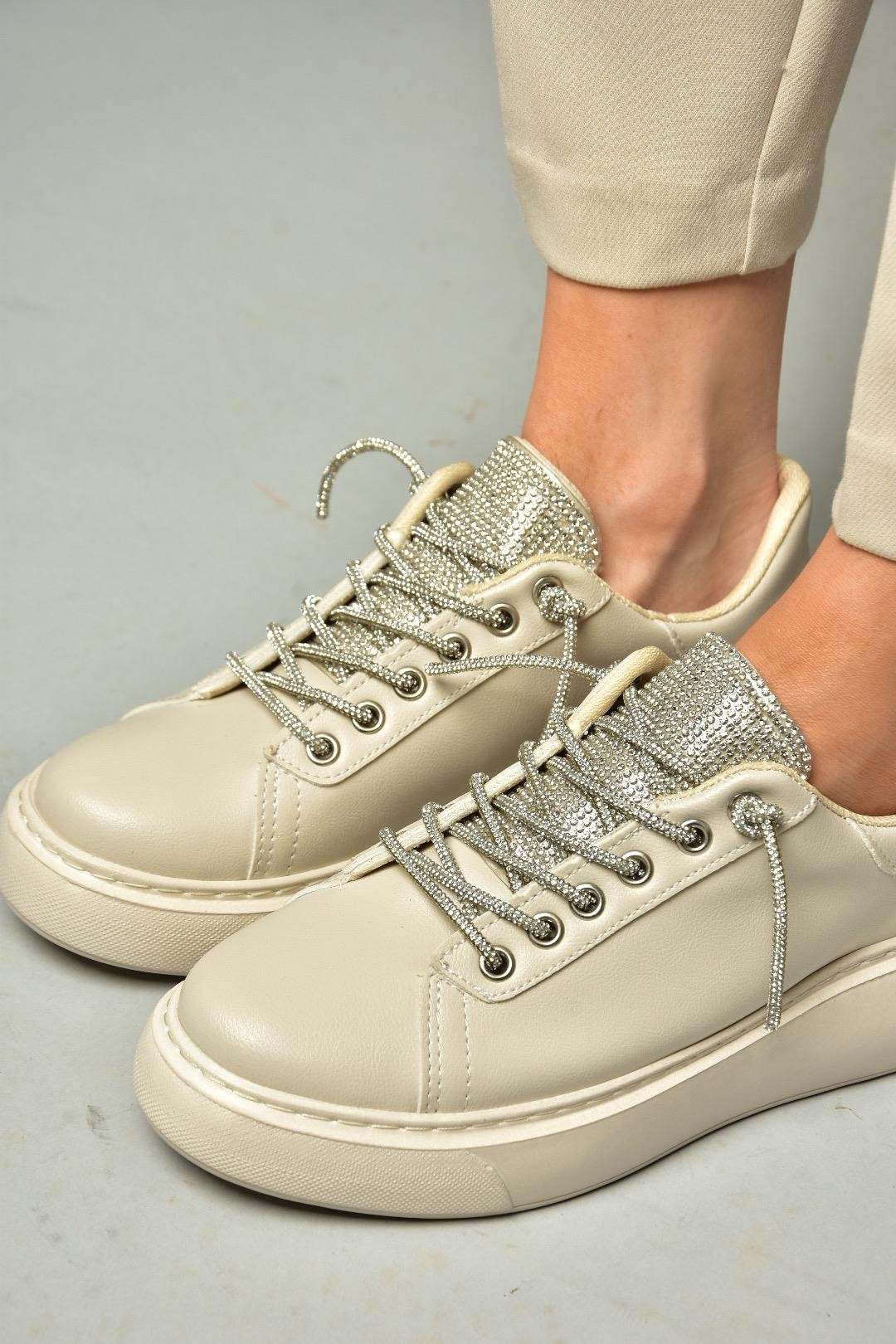 P602001709 Bej Taşlı Bağcıklı Kadın Spor Ayakkabı Sneakers