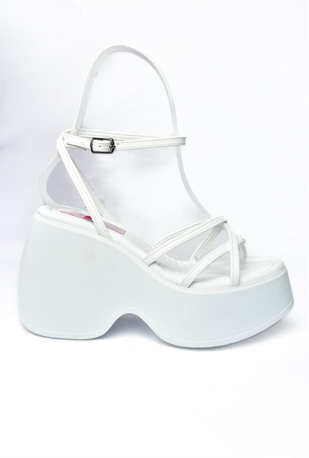 P973000609 Beyaz Dolgu Topuklu Kadın Ayakkabı