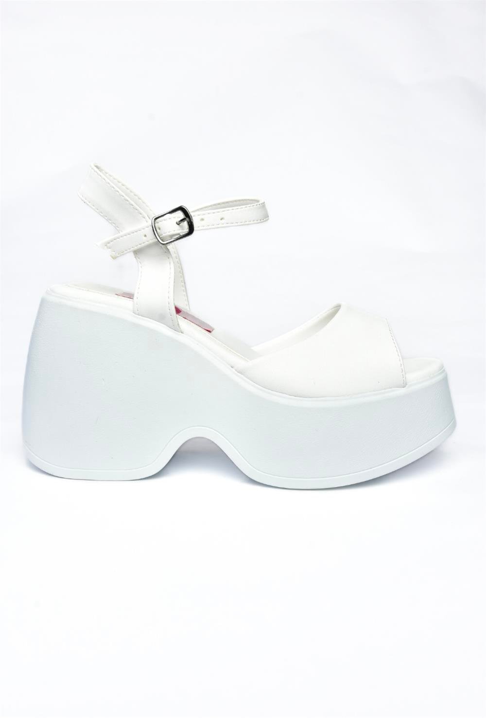 P973001009 Beyaz Dolgu Topuklu Kadın Ayakkabı