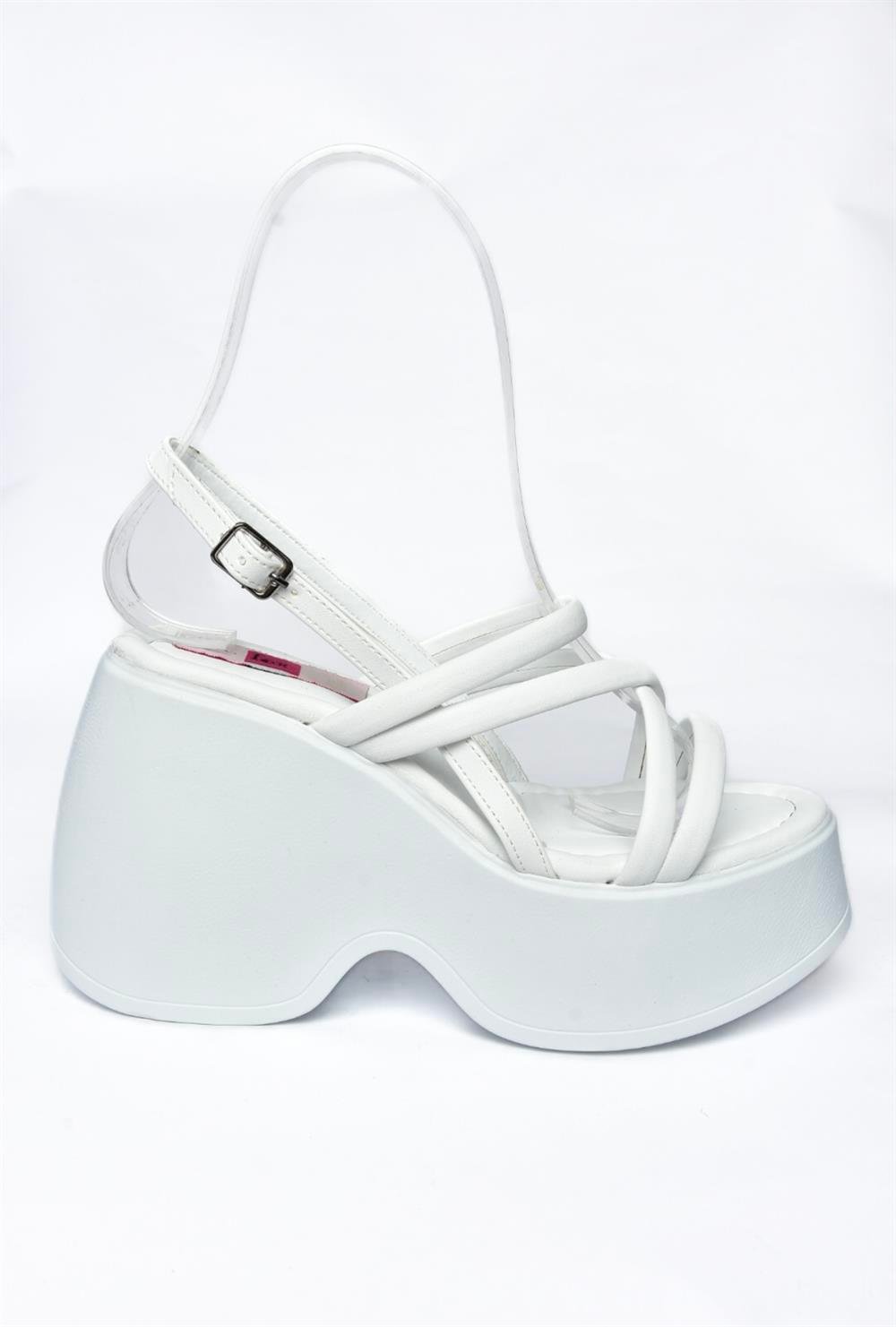 P973090409 Beyaz Dolgu Topuklu Kadın Ayakkabı