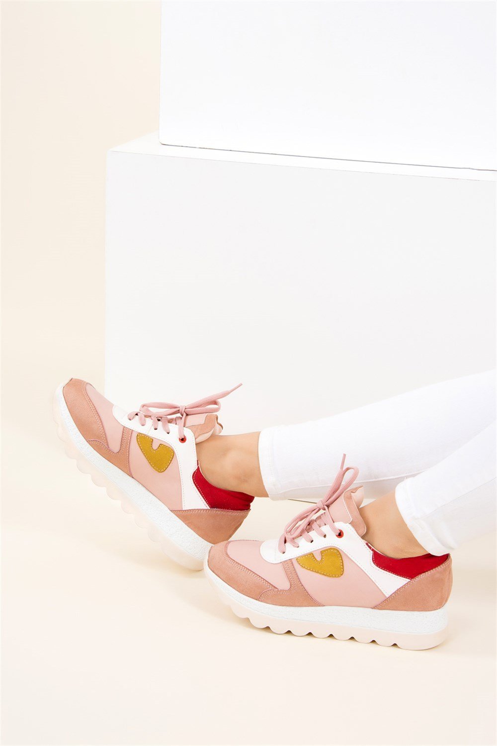 Pudra/Kırmızı Kadın Sneakers F674018702