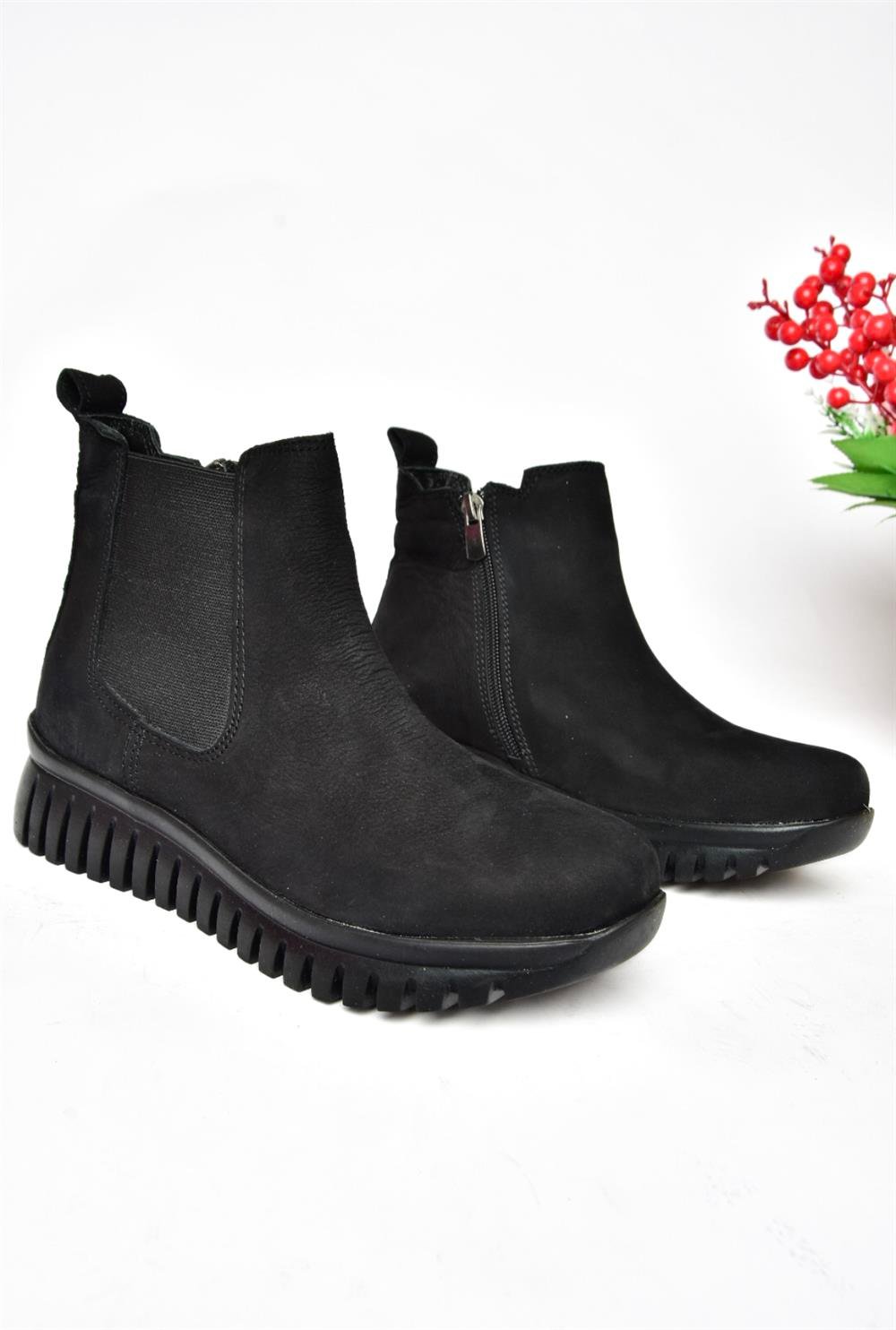 R555400201 Siyah Hakiki Deri Nubuk Kadın Bot