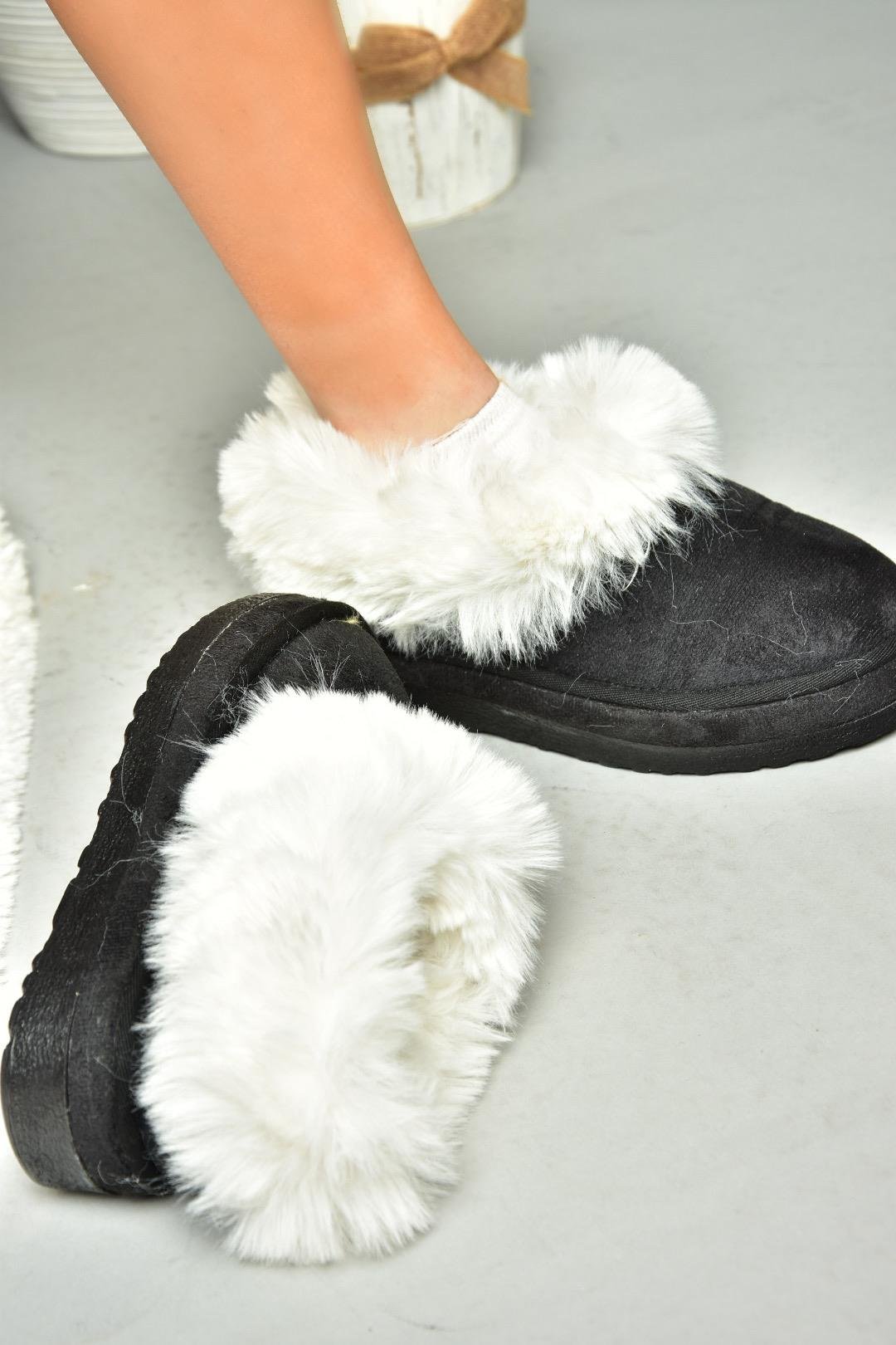 R824667202 Siyah/Siyah Süet Peluş Kadın Ayakkabı 