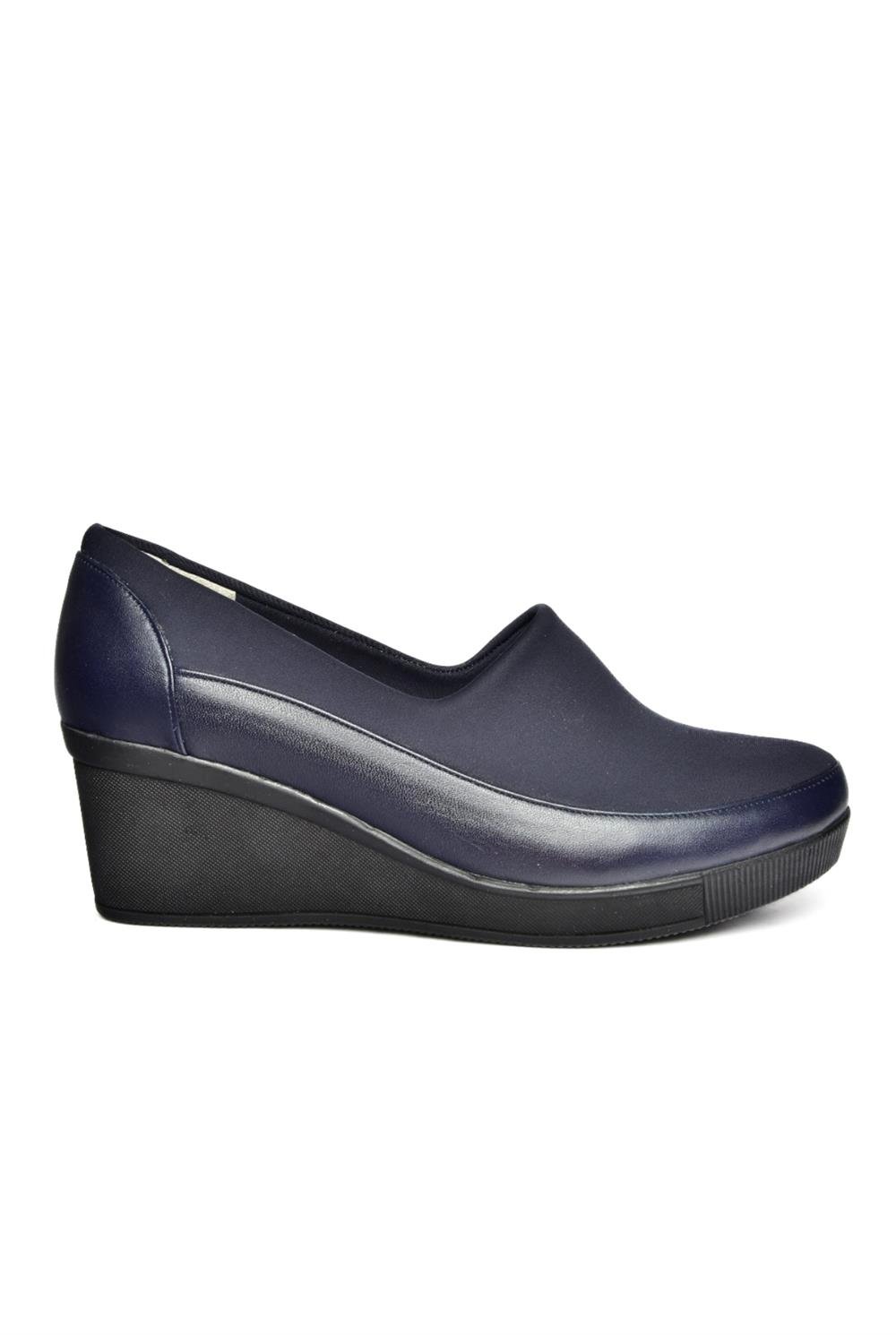 R908059003 Lacivert Hakiki Deri Dolgu Topuklu Kadın Ayakkabı