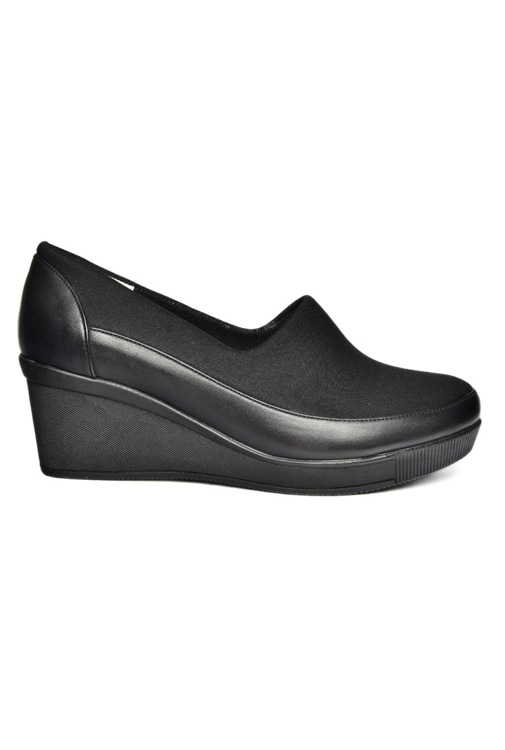 R908059003 Siyah Hakiki Deri Dolgu Topuklu Kadın Ayakkabı