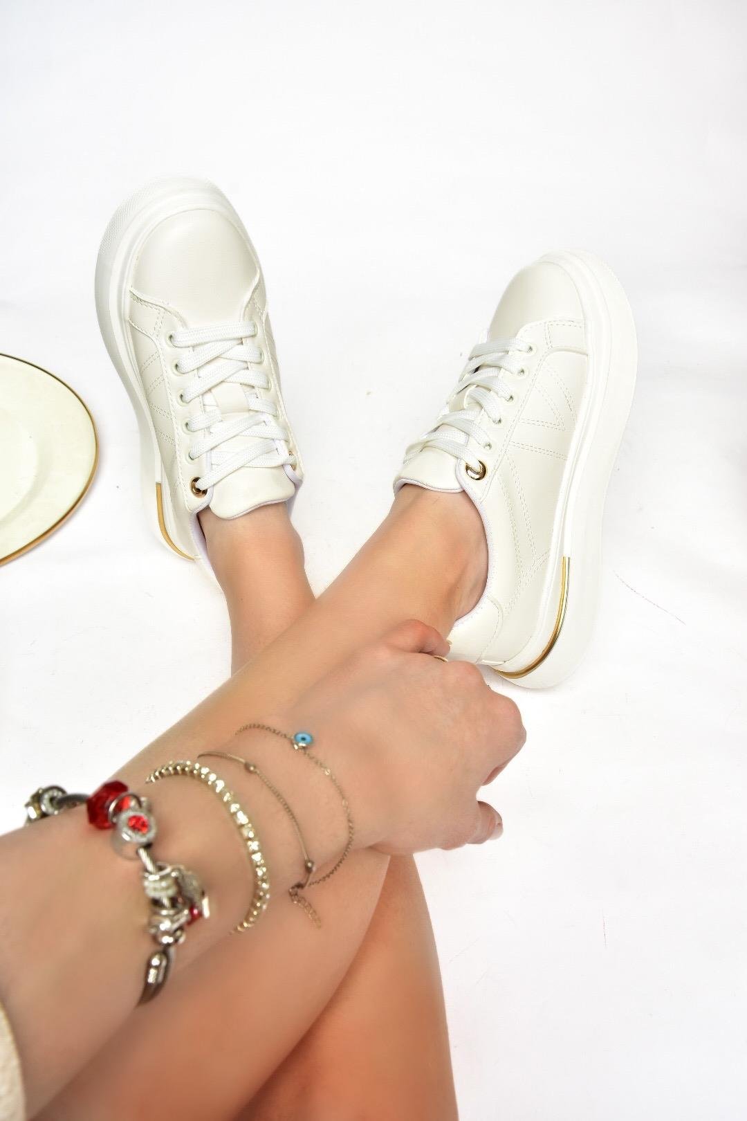 S973111009 Beyaz Spor Ayakkabı Sneakers