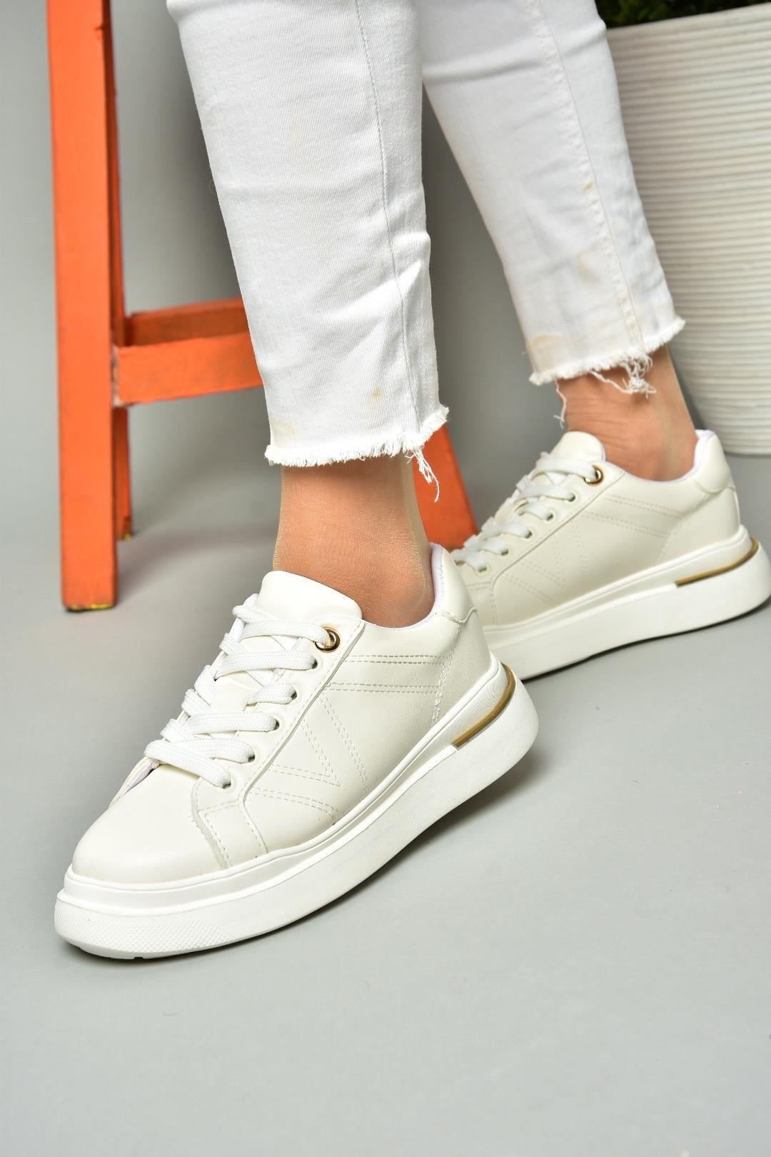 S973111009 Beyaz Spor Ayakkabı Sneakers
