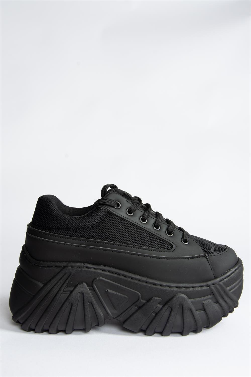 Siyah Kalın Tabanlı Günlük Sneaker Spor Ayakkabı P973515109