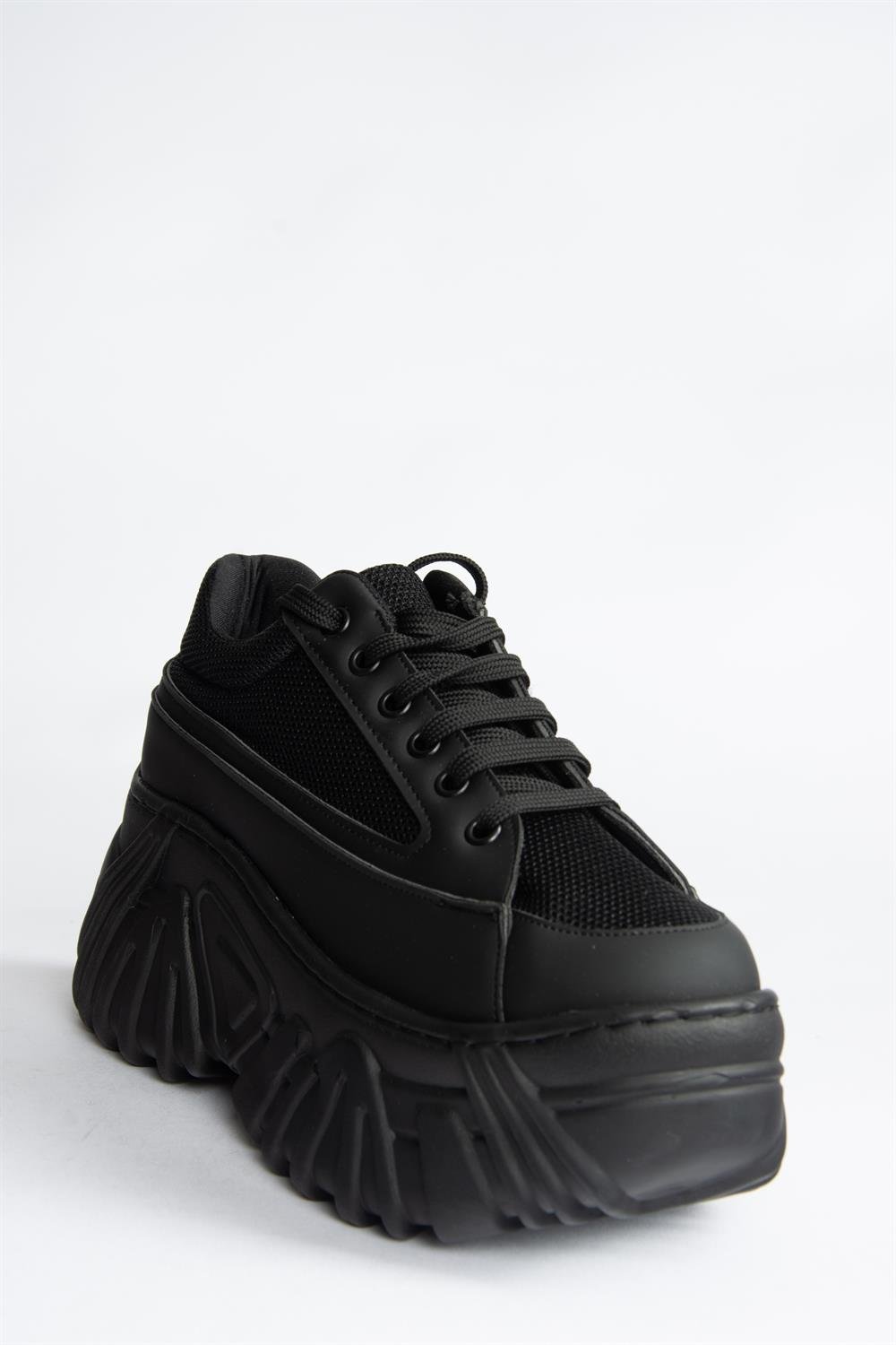 Siyah Kalın Tabanlı Günlük Sneaker Spor Ayakkabı P973515109