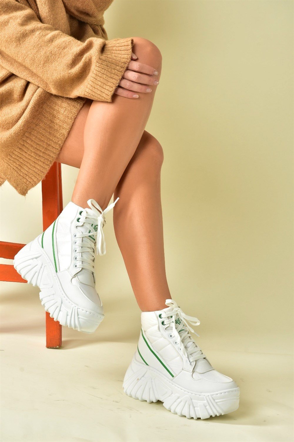 Siyah Yüksek Tabanlı Kadın Sneakers Bot N973115009