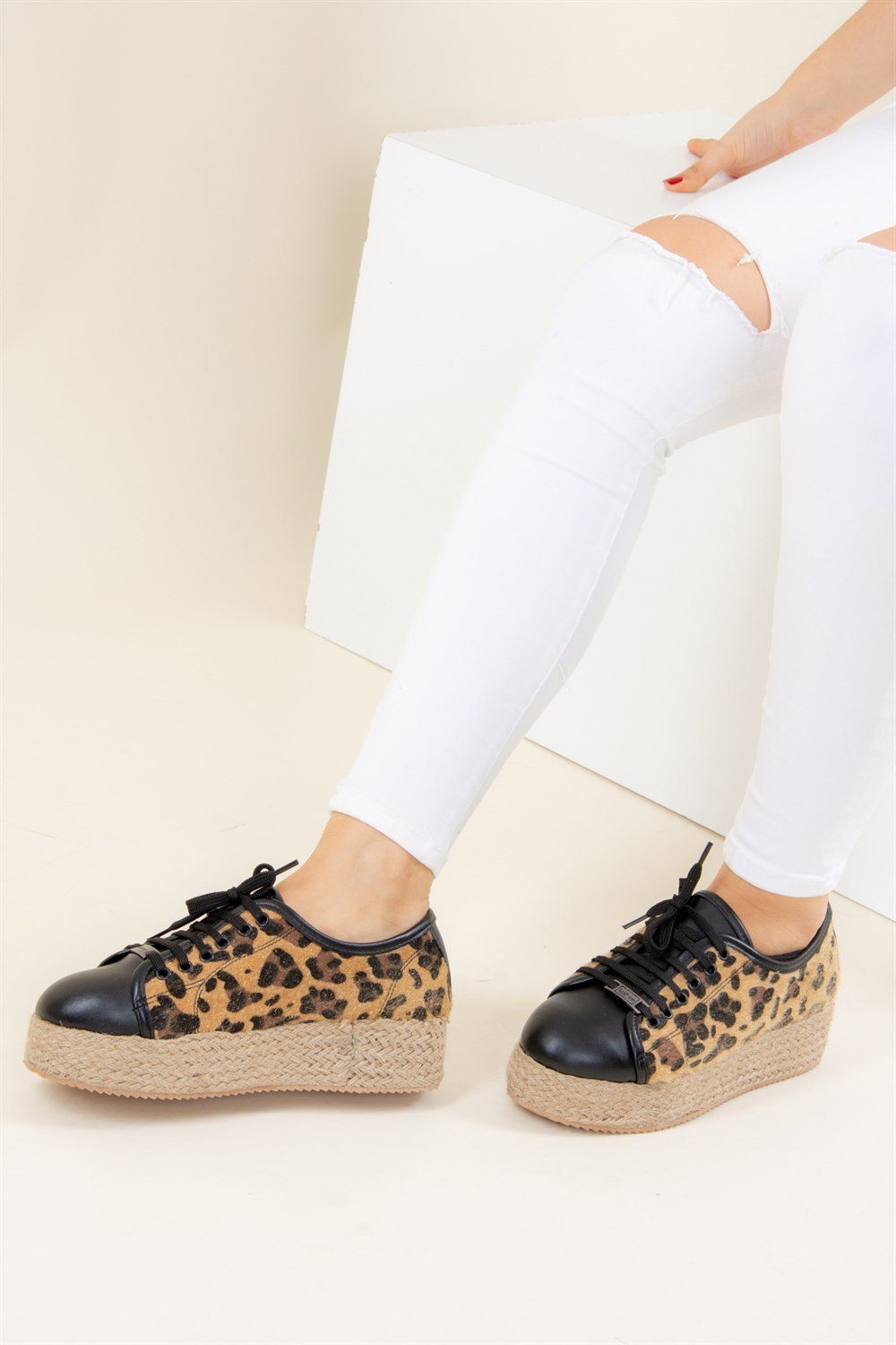 Siyah/Leopar Kadın Ayakkabı F442390309