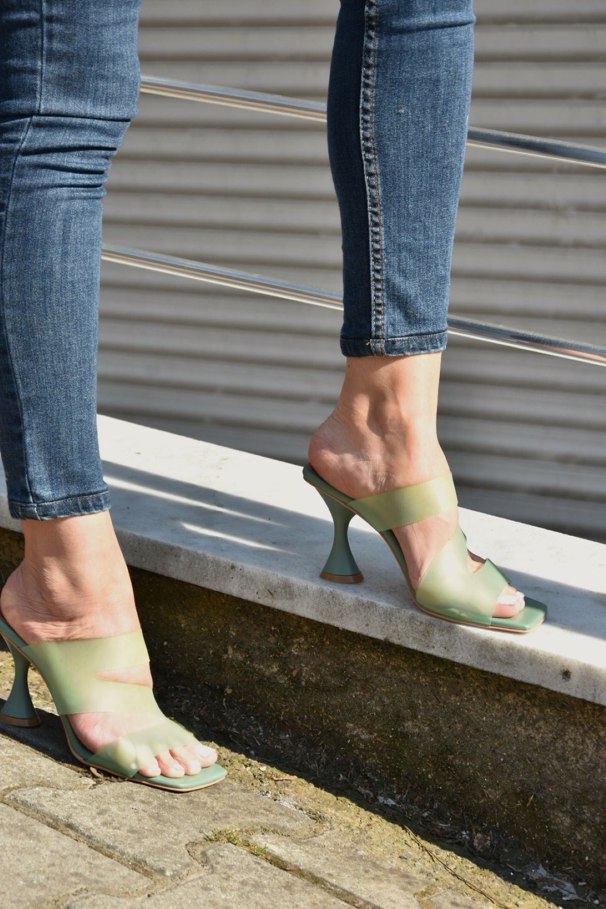 Su Yeşili Şeffaf Kadın Terlik K820126023