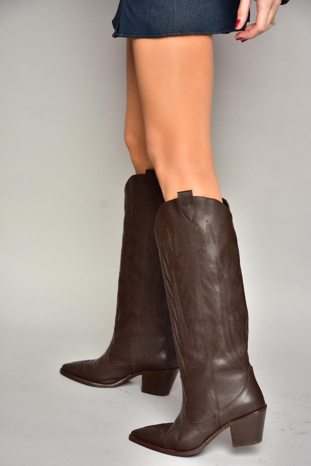 T267765209 Kahverengi Kovboy Model Kadın Çizme