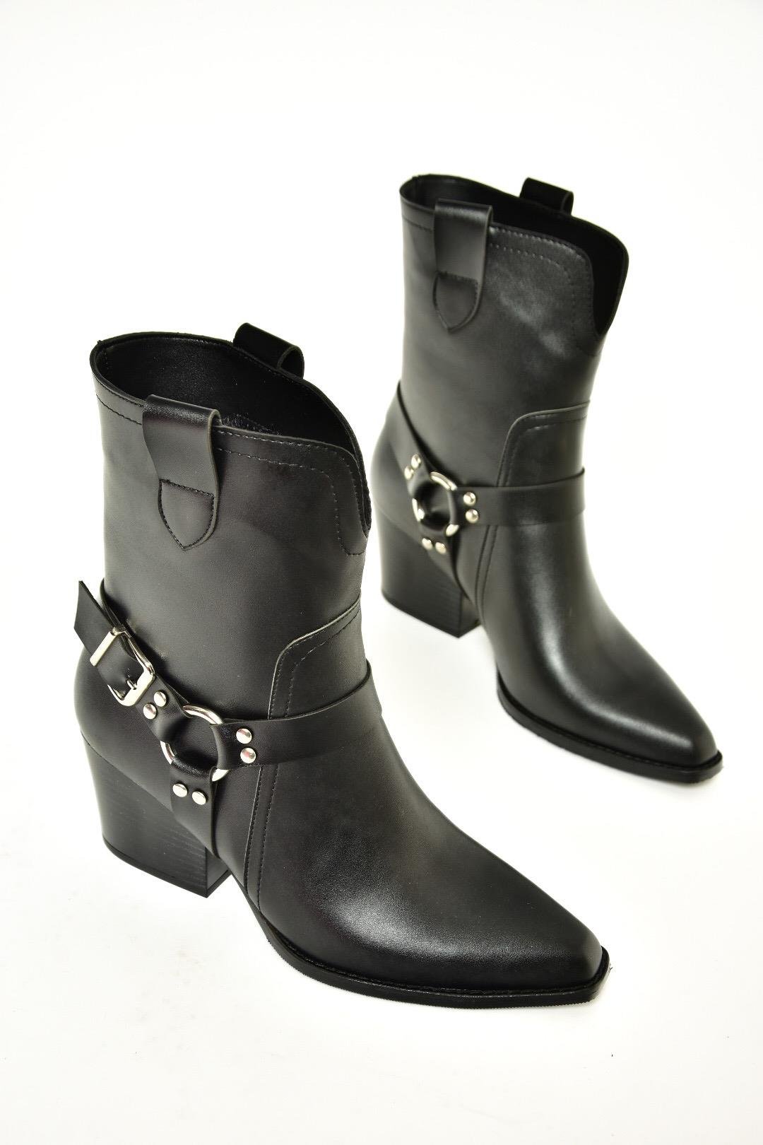 T296094009 Siyah Kovboy Model Kalın Tabanlı Kadın Bot