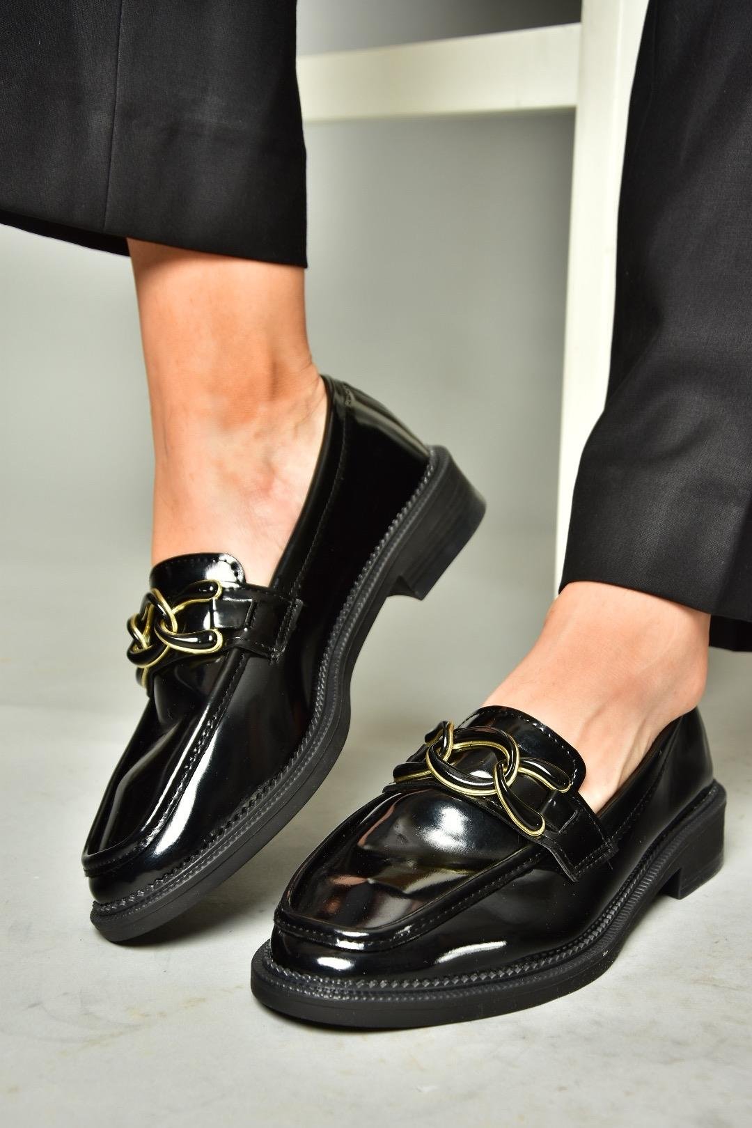 T314576408 Siyah Rugan Loafer Makosen Kadın Ayakkabı