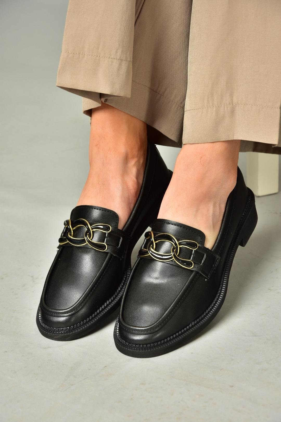 T314576409 Siyah Loafer Makosen Kadın Ayakkabı