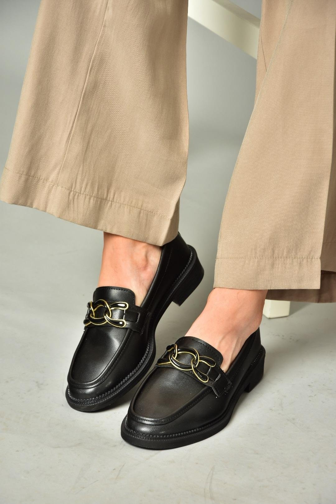 T314576409 Siyah Loafer Makosen Kadın Ayakkabı