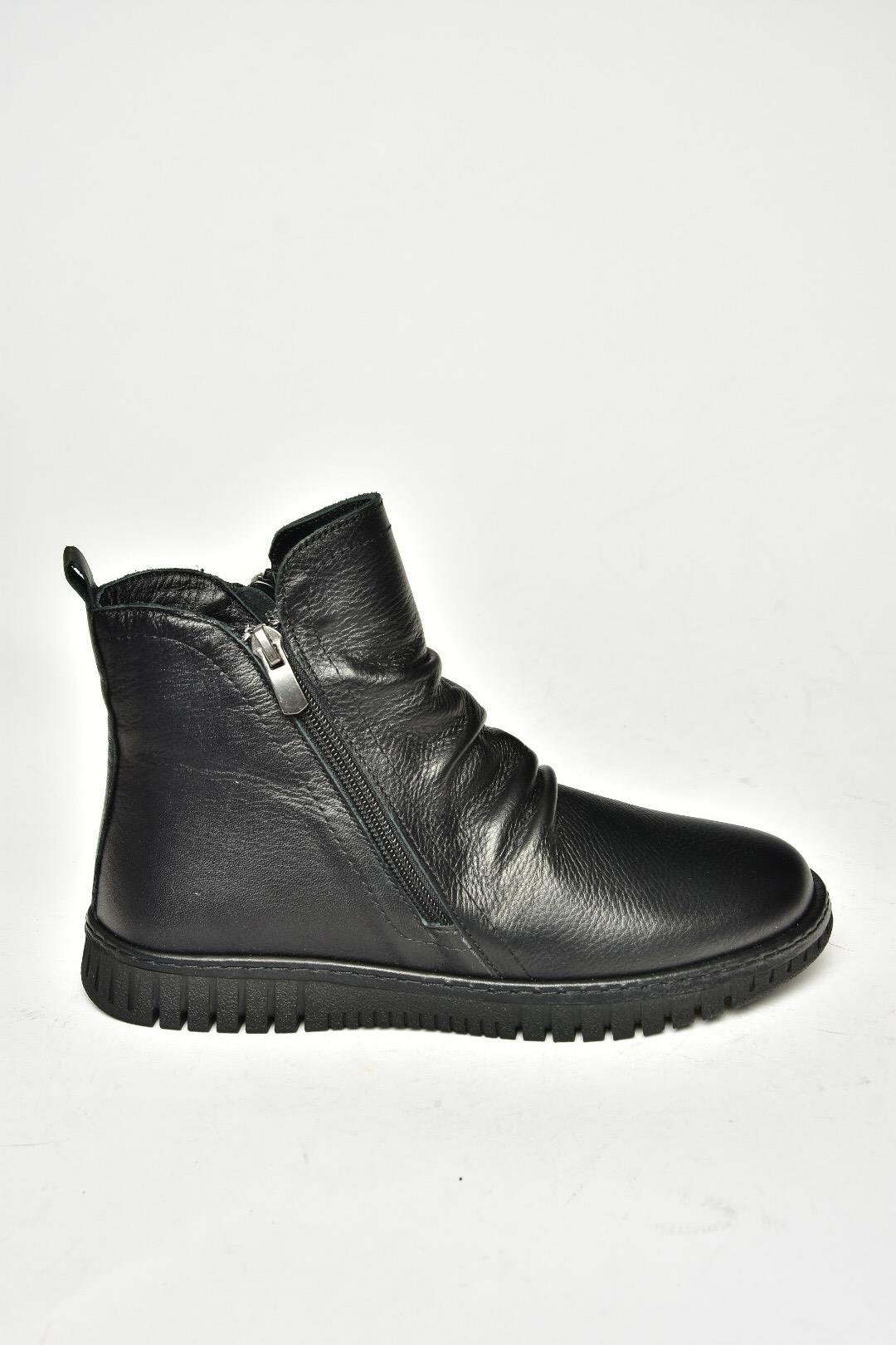T555366303 Siyah Hakiki Deri Comfort Ortopedik Taban Kadın Bot