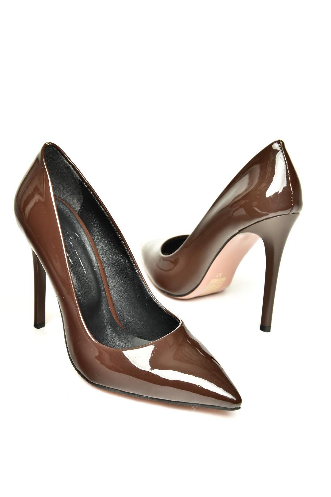 T676192008 Kahverengi Rugan İnce Topuklu Kadın Stiletto