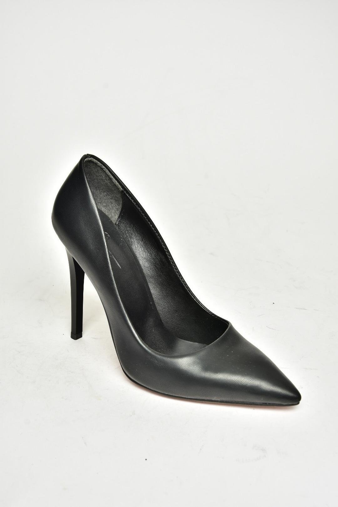 T676192009 Siyah İnce Topuklu Kadın Stiletto