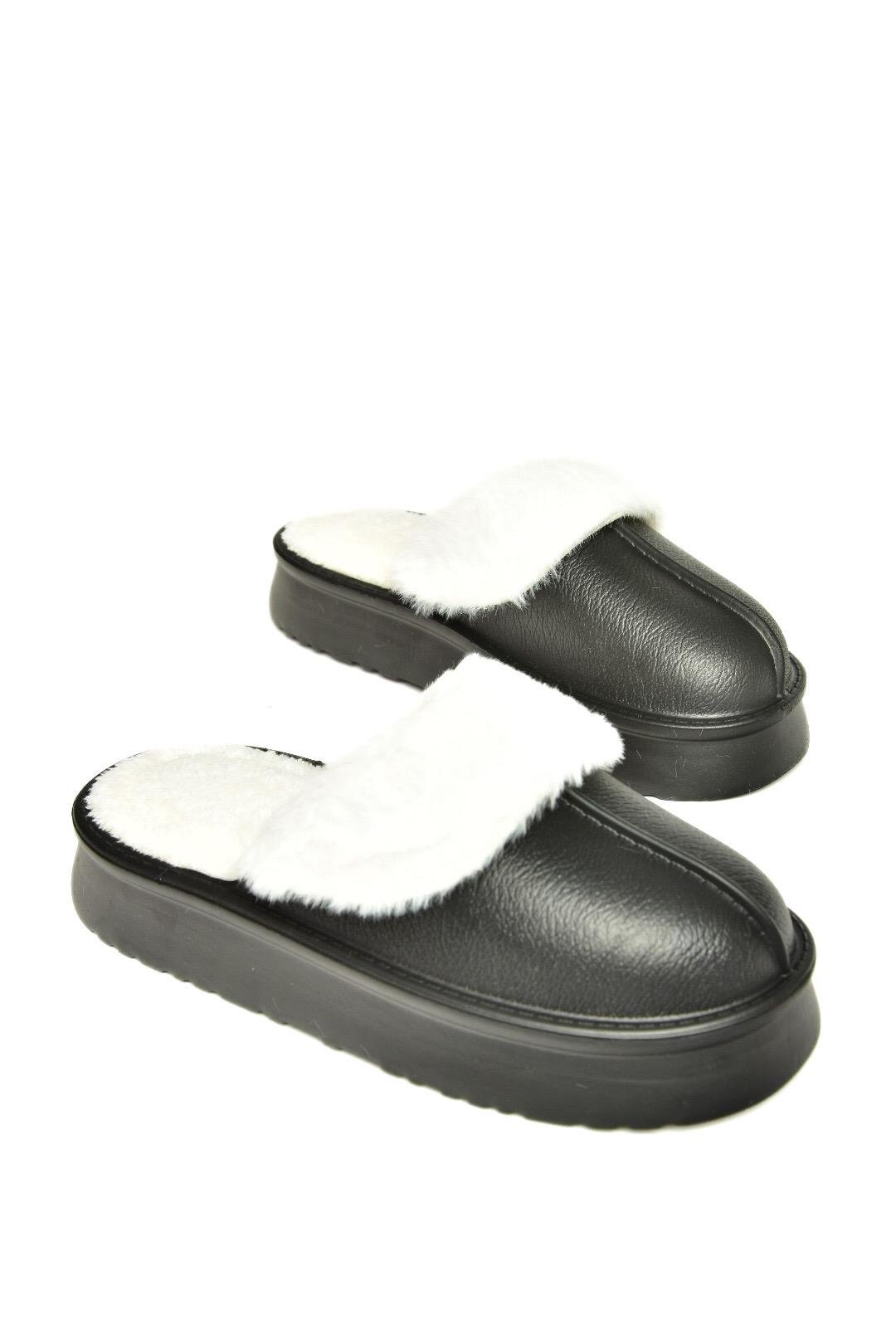 T918264209 Siyah İçi Peluş Kadın Terlik